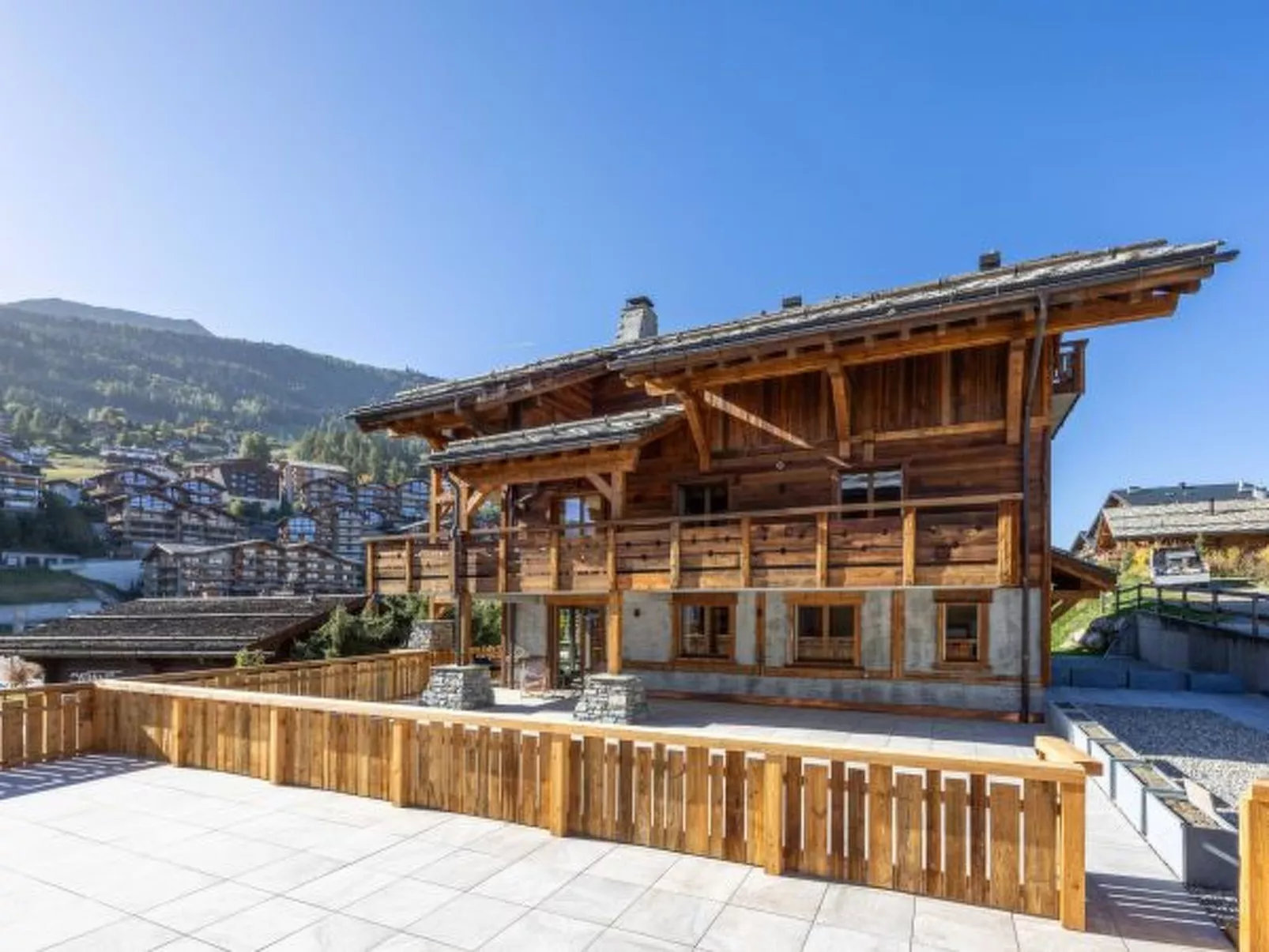 Les Fermes d'Alice - Centre de la station - Buiten