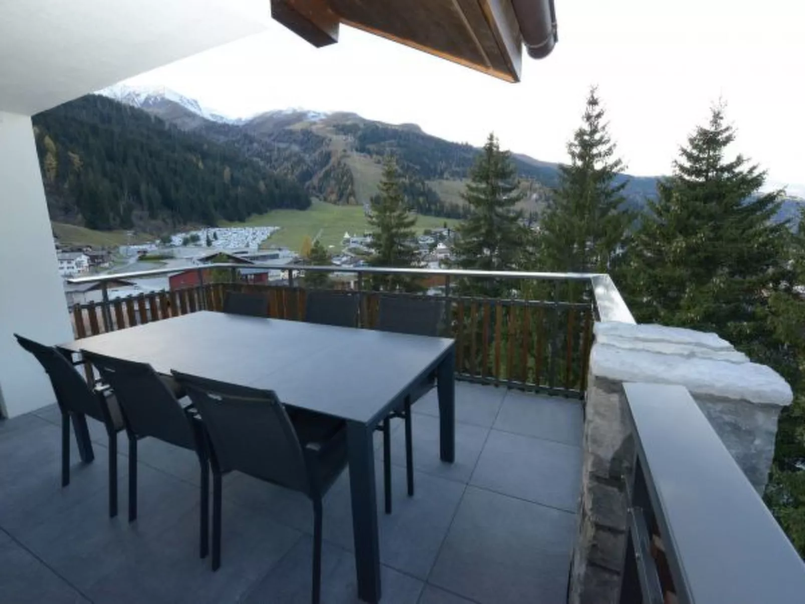 Krone Churwalden für 6 Personen - Buiten