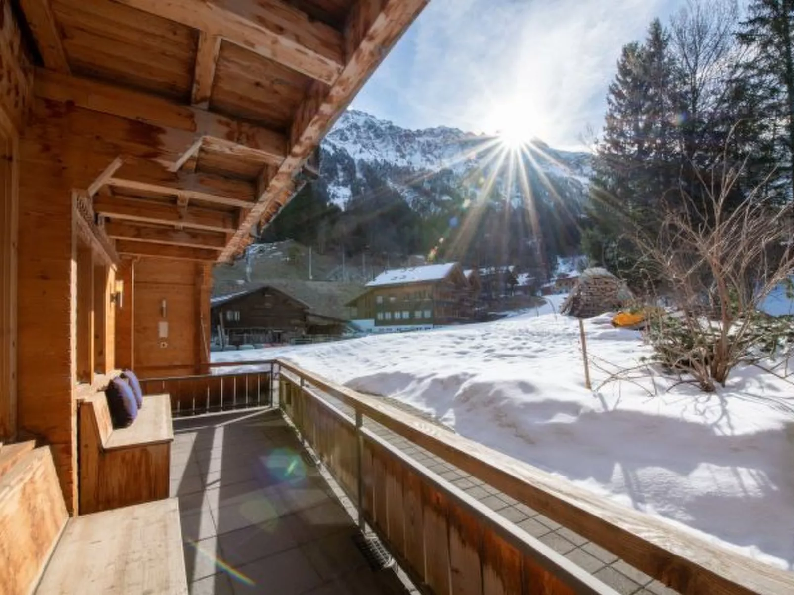 Chalet Sole Apt. 3 - Buiten