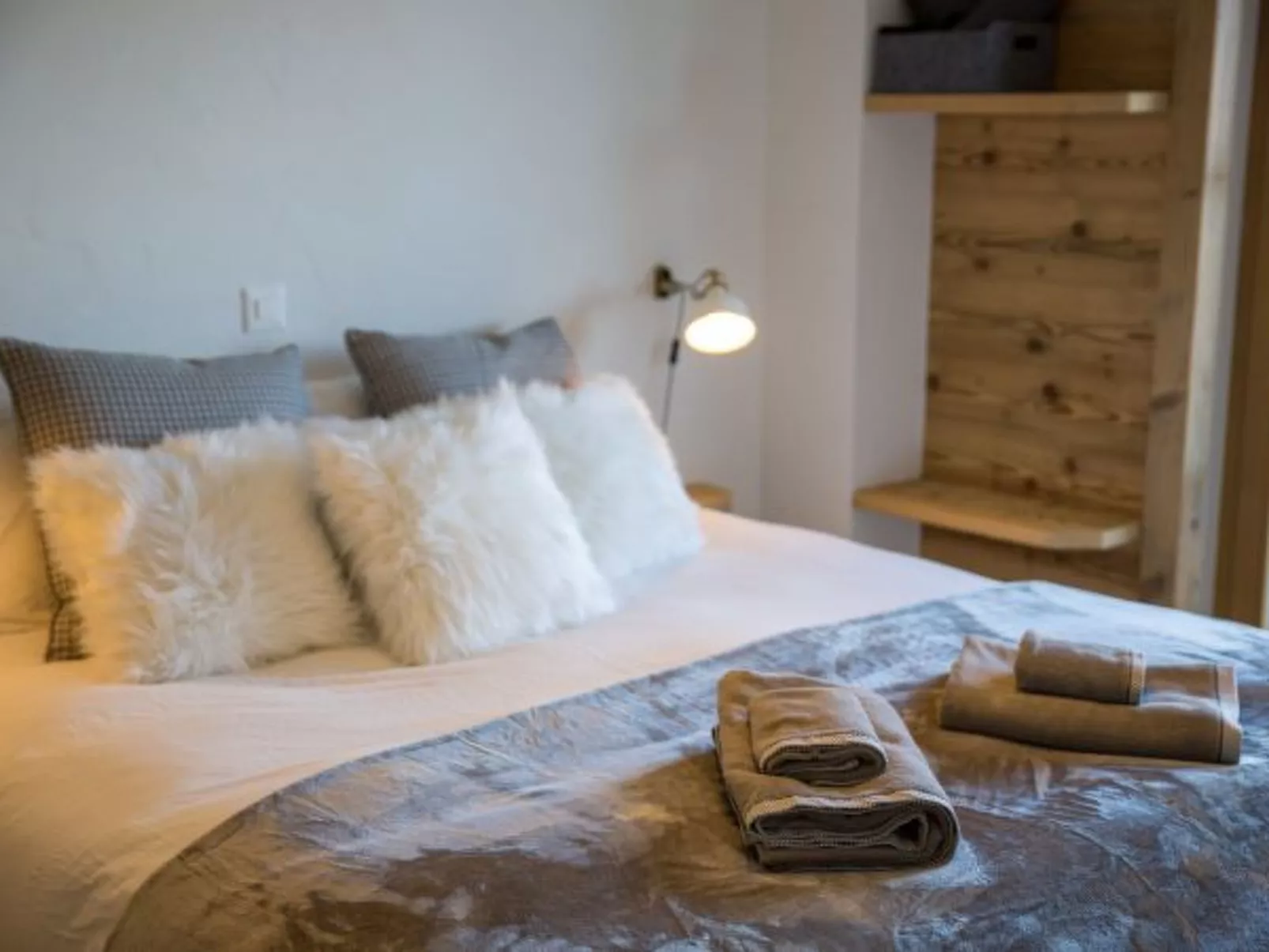 Nendaz 2 bedroom apartment - close ski lift (R31) - Binnen