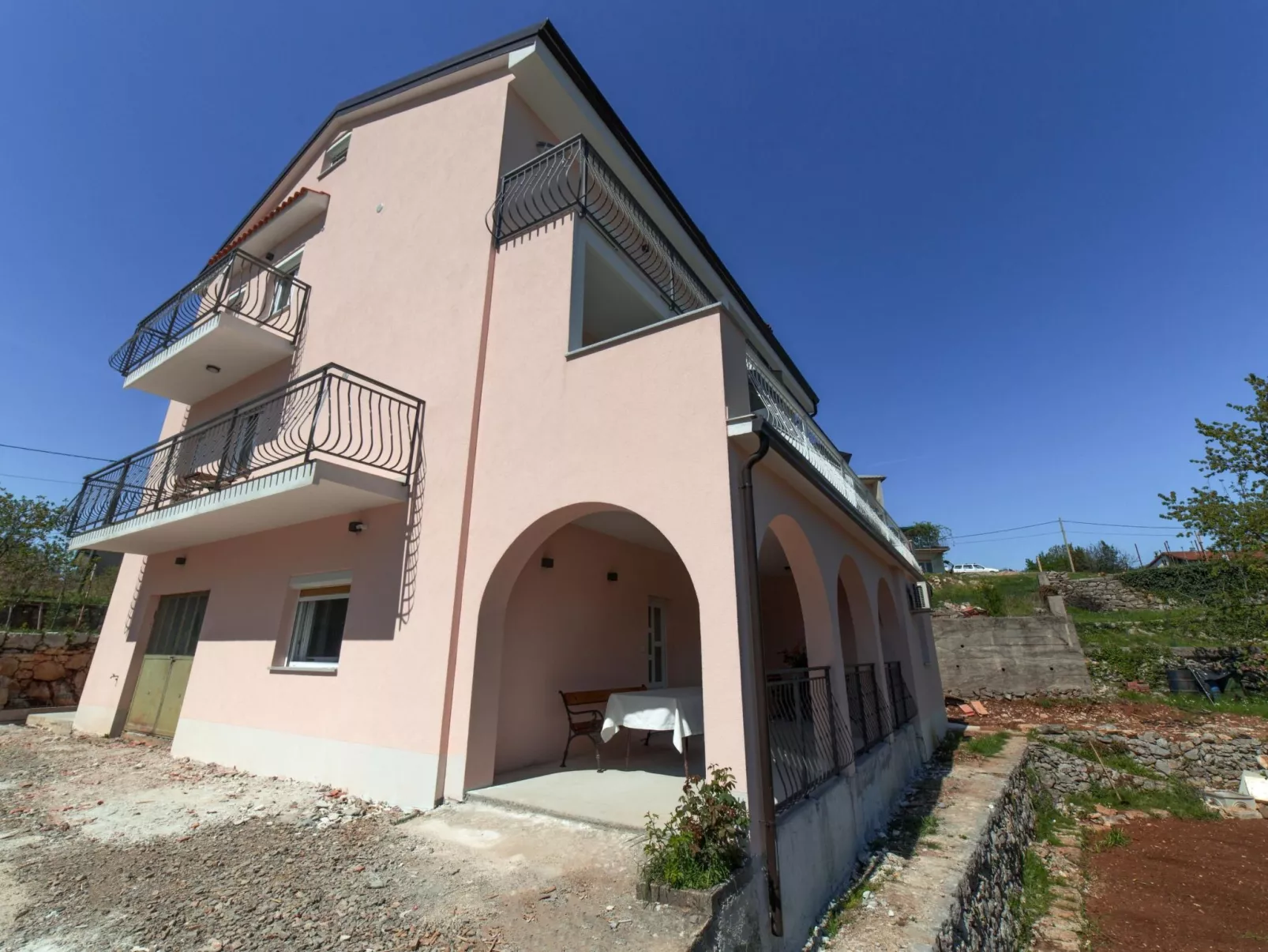 Apartment Raspolic no.2 - Image-tags.info