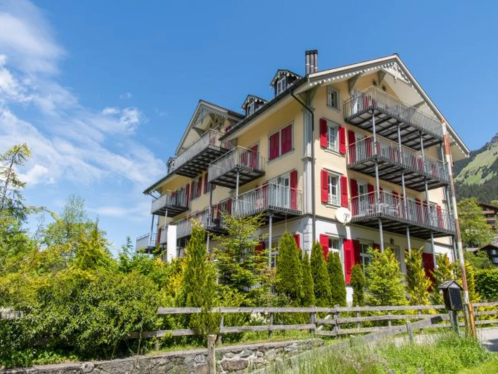 Chalet Mittaghorn Apt. 4 - Buiten