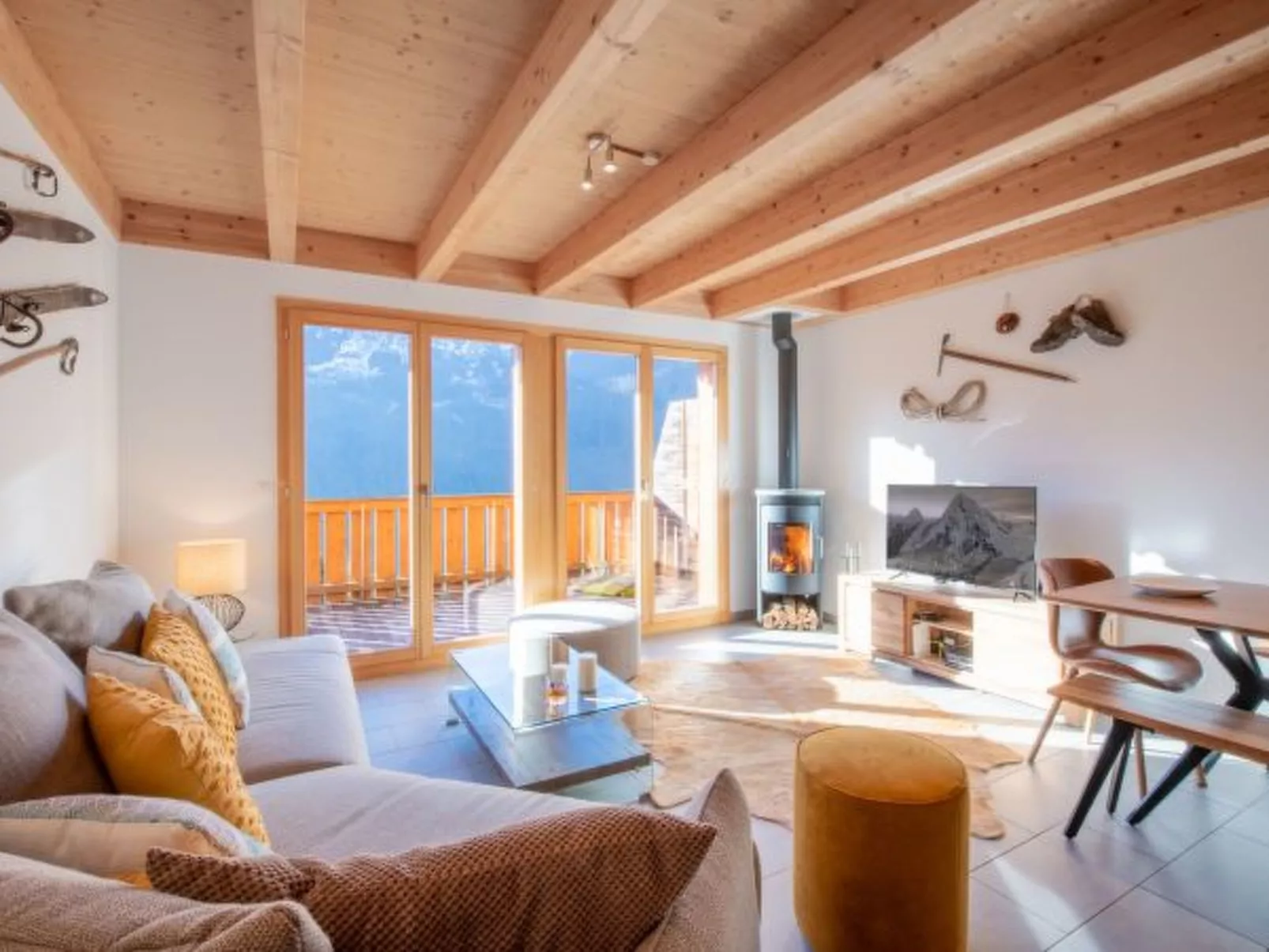 Racers Retreat 10 - Binnen