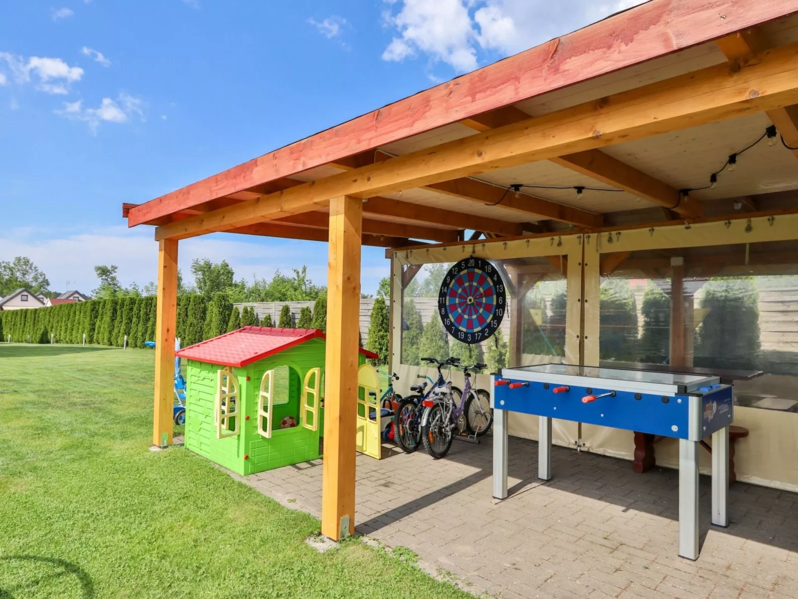 "Ferienwohnung" mitten im Grünen - Buiten