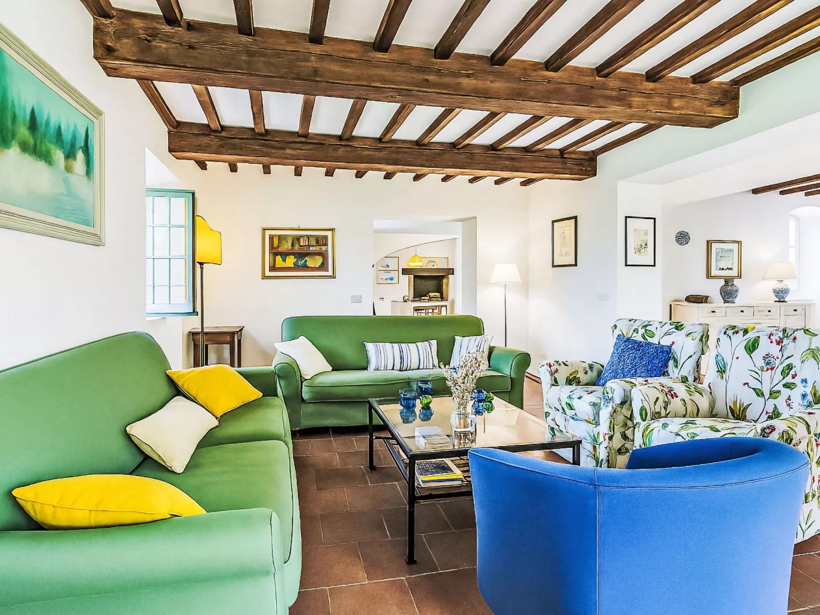 Borgo Castagnoli - Binnen