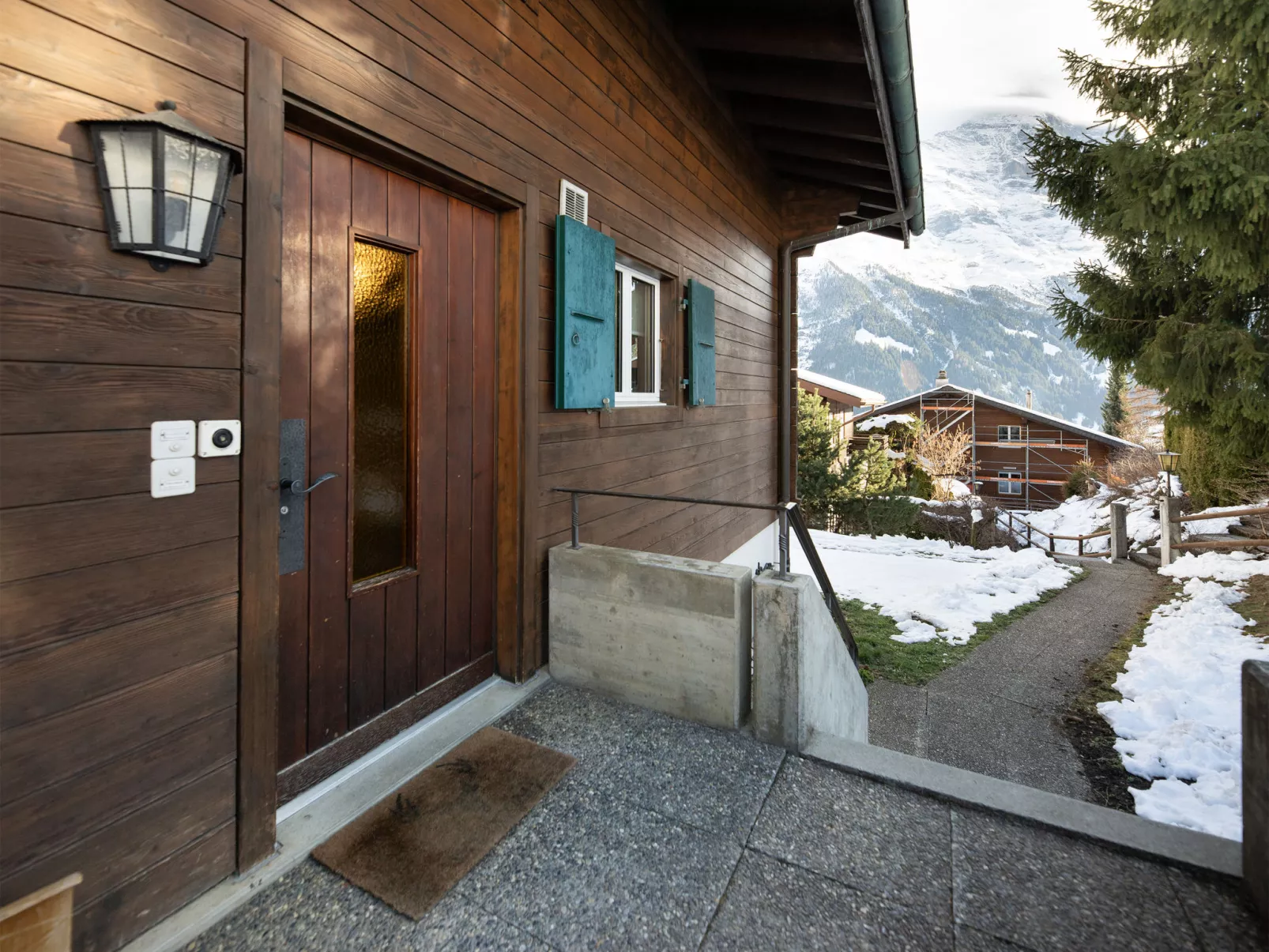 Chalet Bienli Oben - Buiten