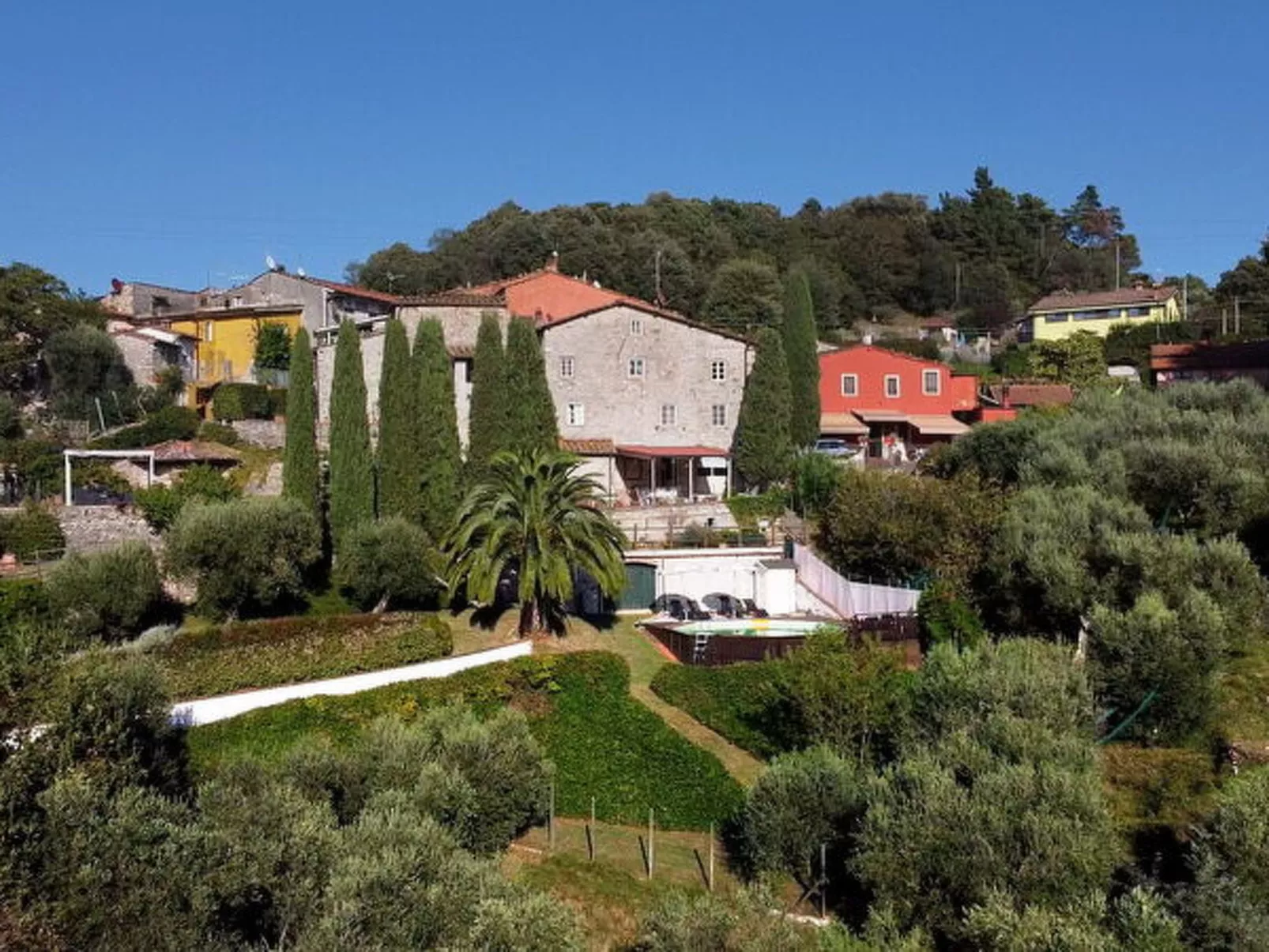 Borgo Bucatra Tramonto