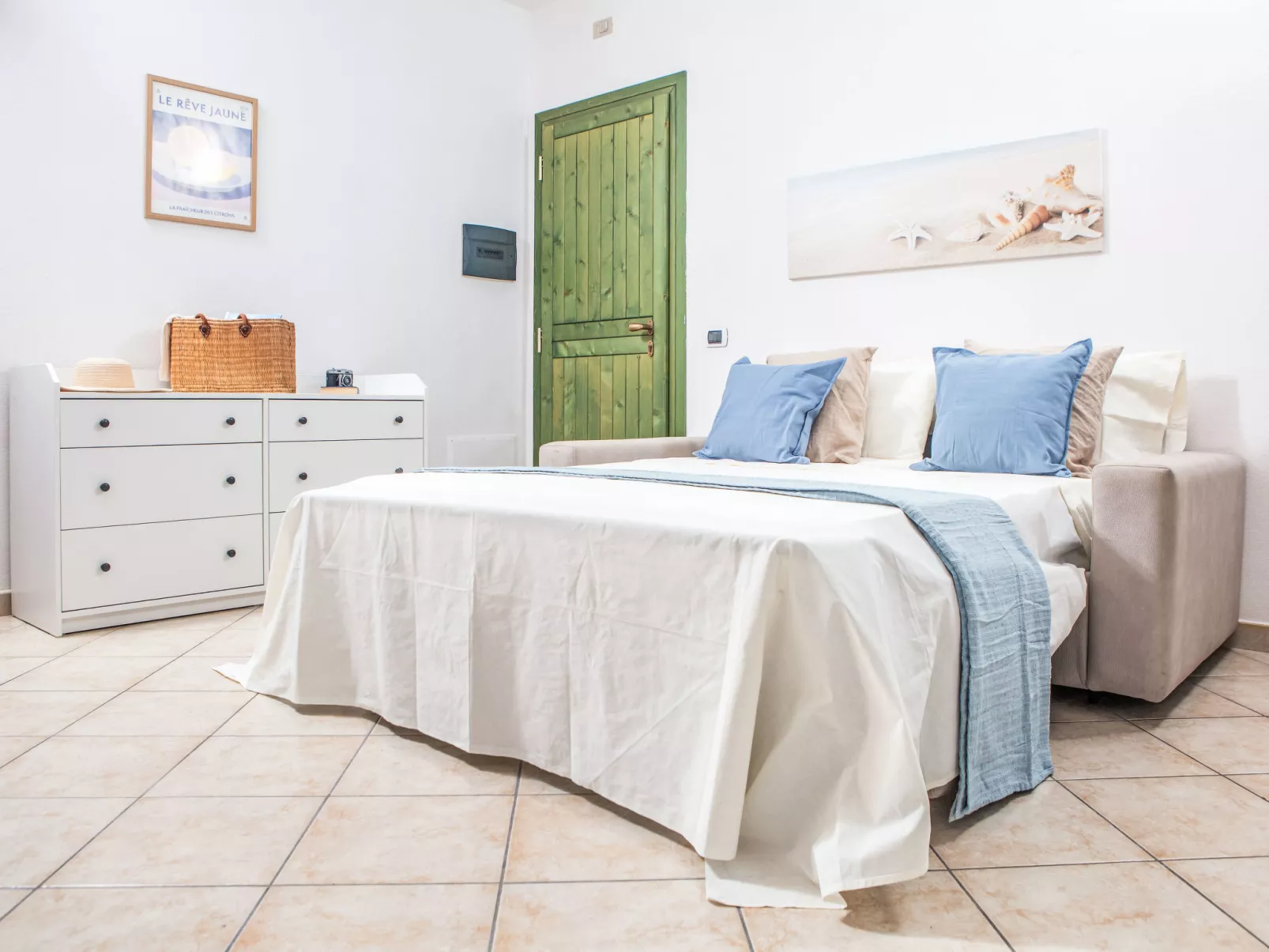 Delizioso Nausicae con piscina - Binnen