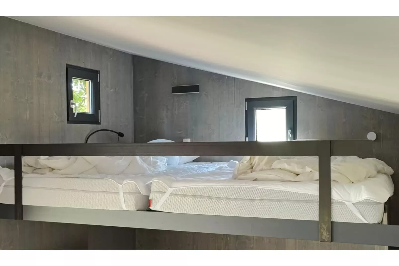 TH3 1P 40€(5) Schulz - Slaapkamer