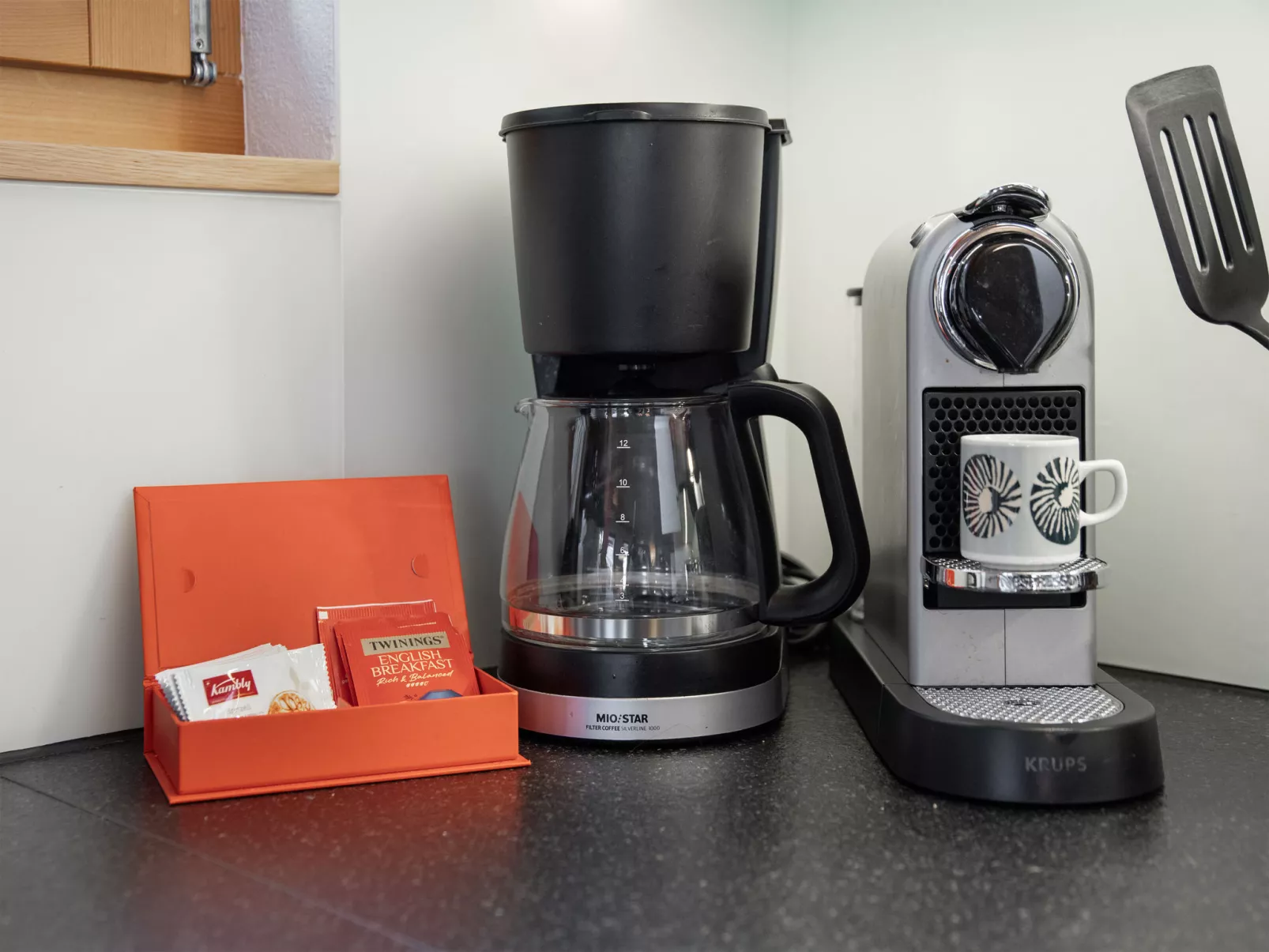 Chalet Bienli Mitte - Binnen