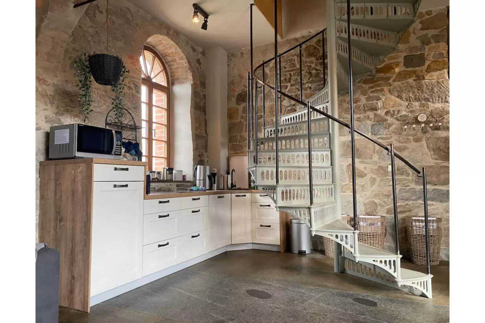 211 1P 40€(6) Schulz - Keuken