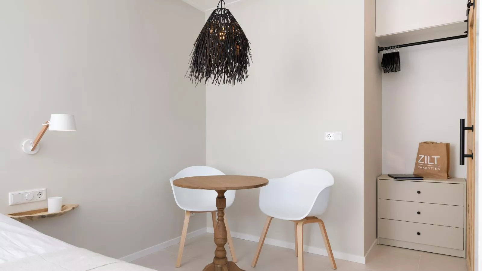 Duinsuite - Eetkamer