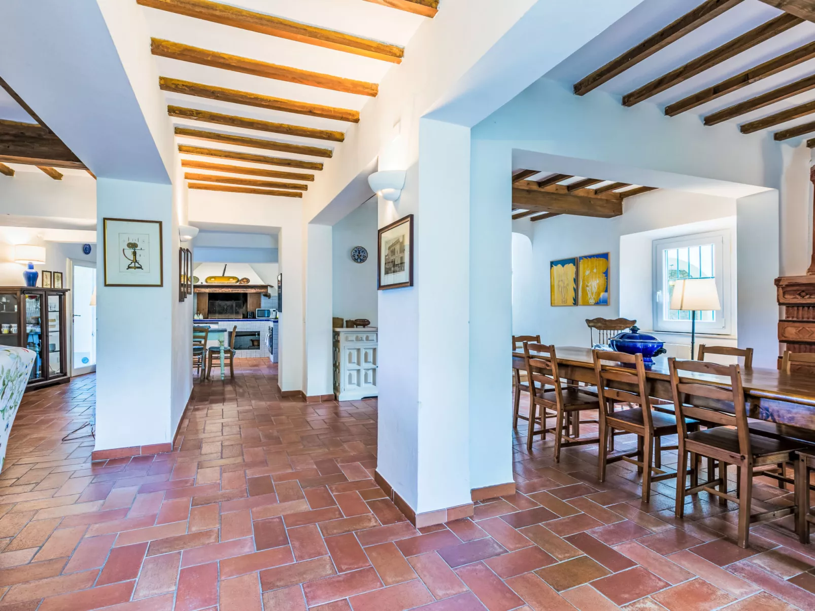 Borgo Castagnoli - Binnen