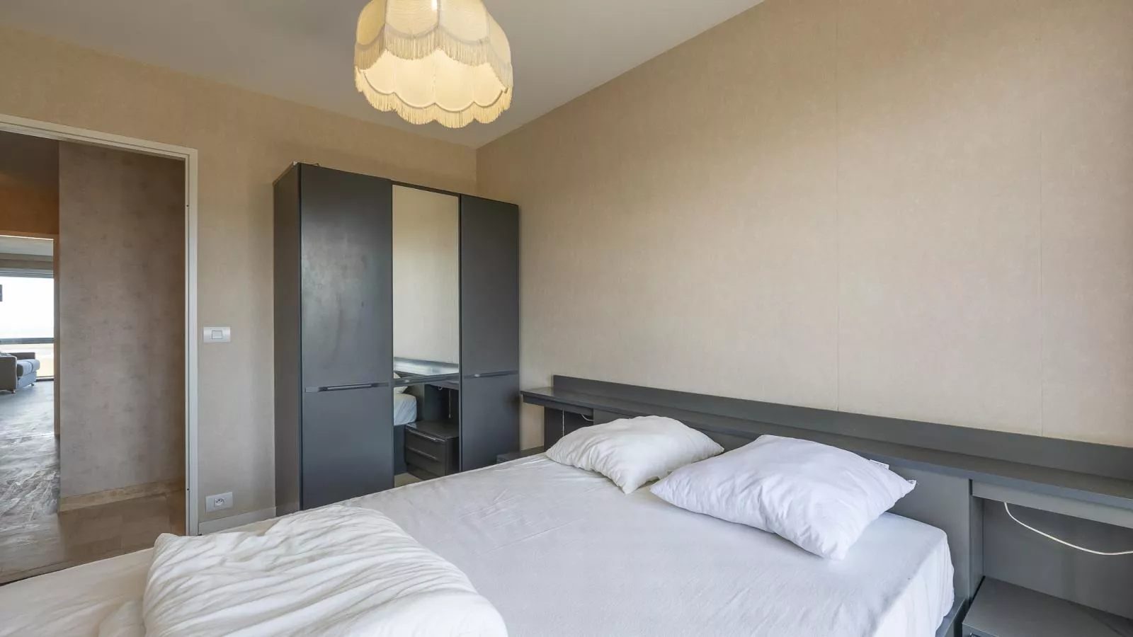 Espace II - 0102 + box 2 (Magnum) - Slaapkamer
