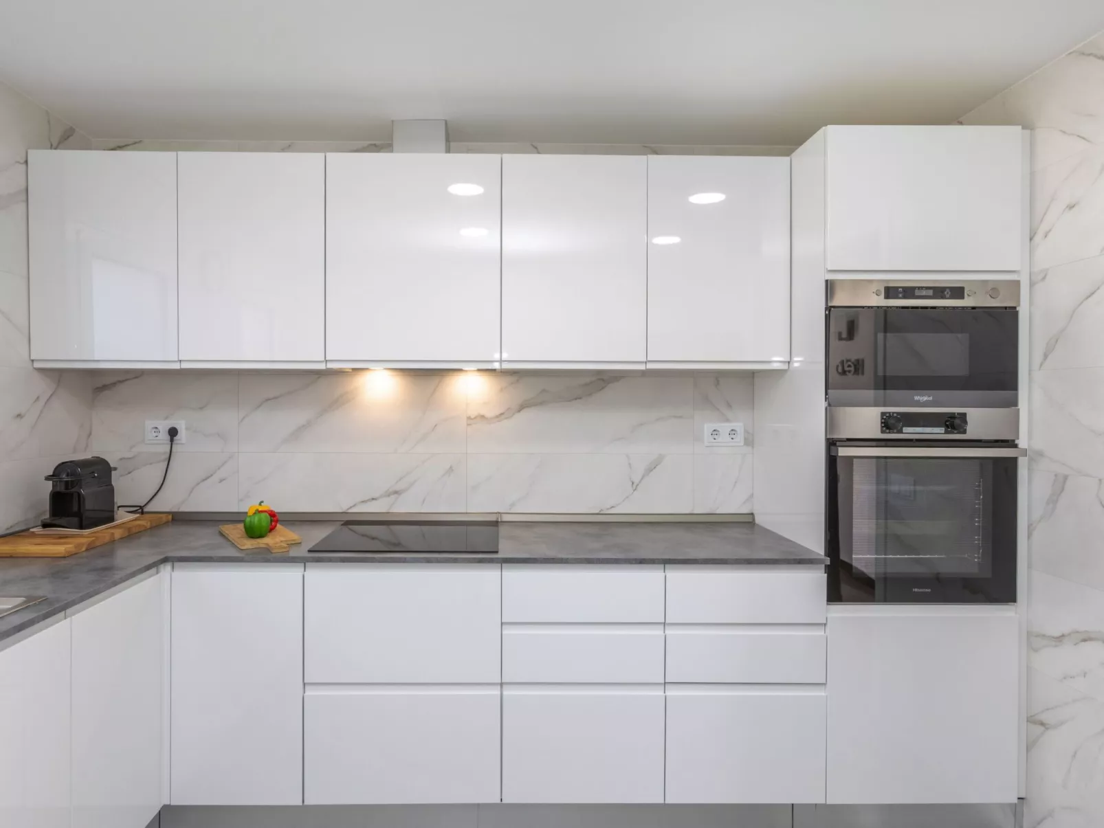 Mi Capricho - Binnen