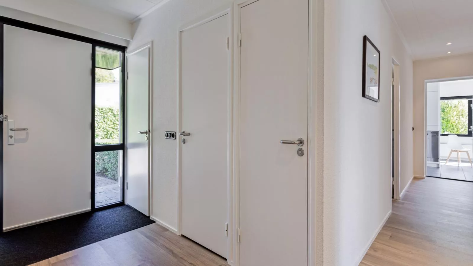 Reiger aan het Meer - Hal-ontvangst