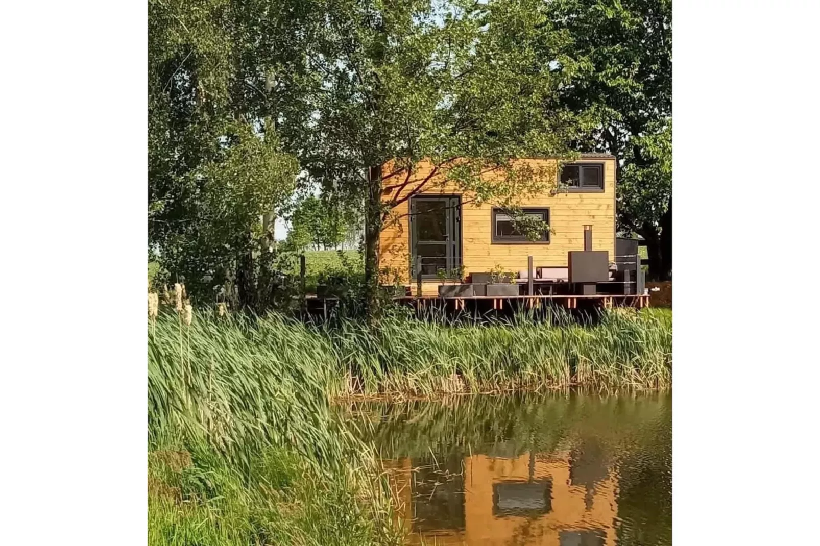 TH1 - Buitenkant zomer