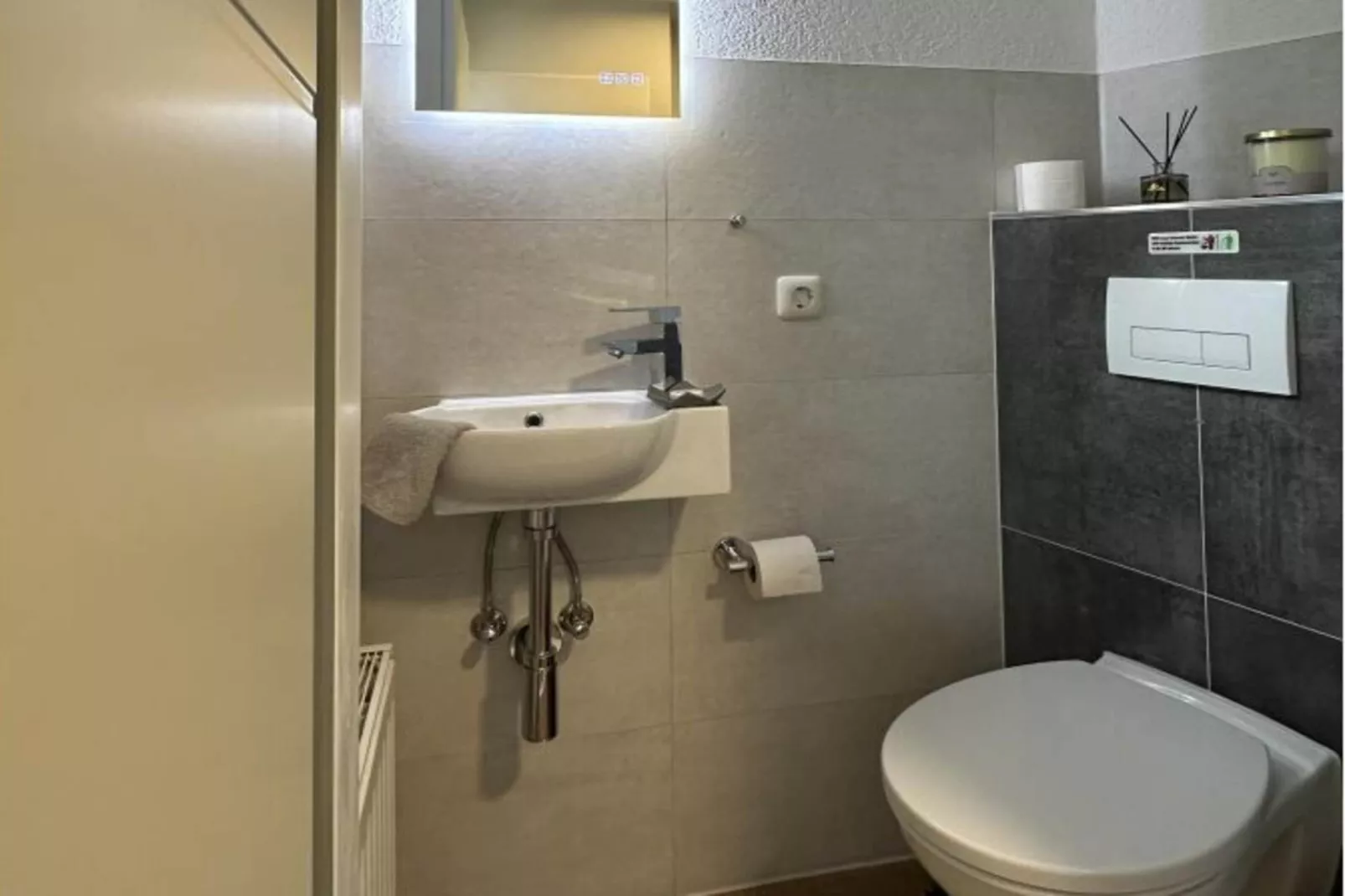451114 - Badkamer