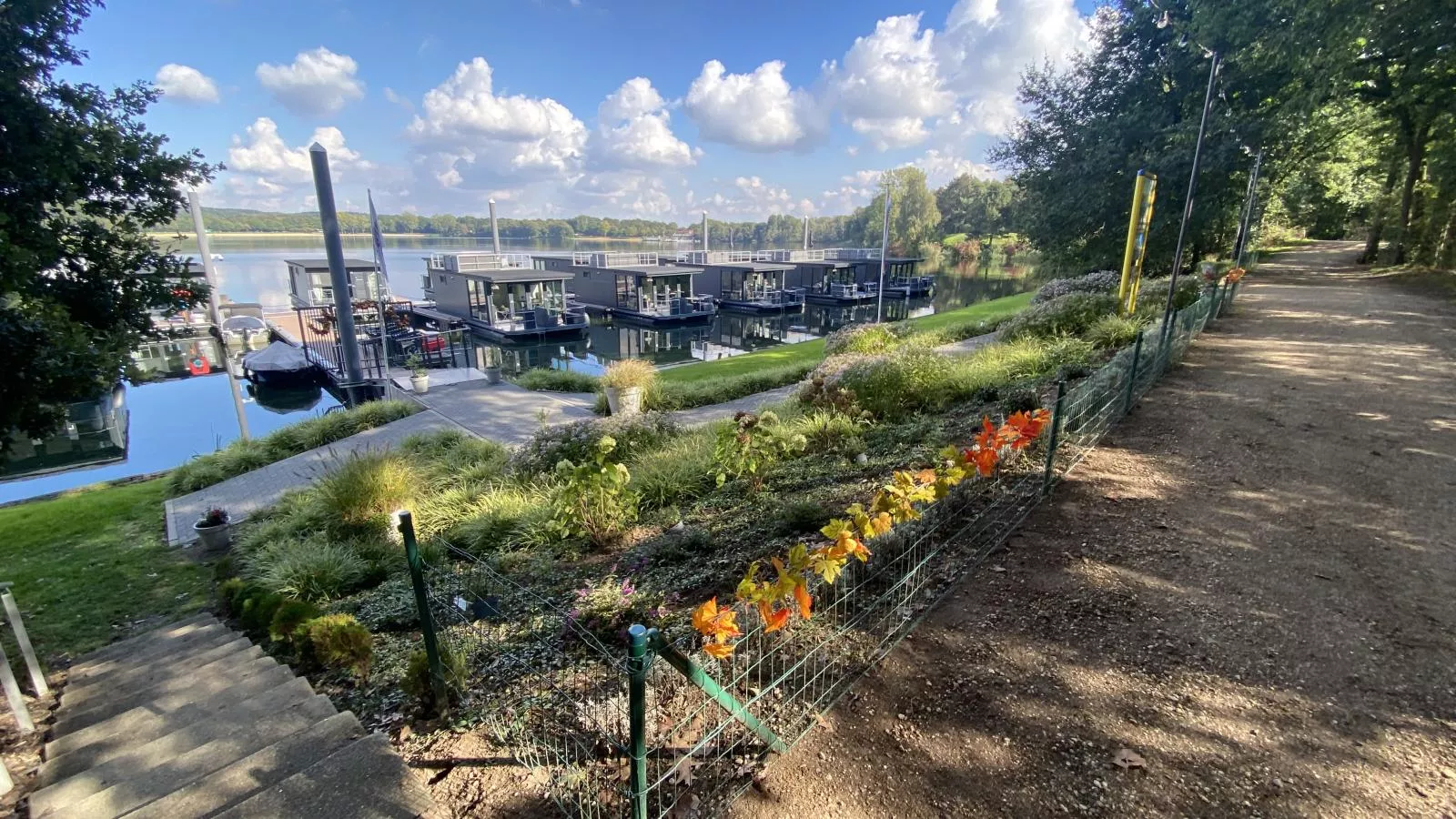 Floating in Limburg - rooftop hottub - Gebieden zomer 1km