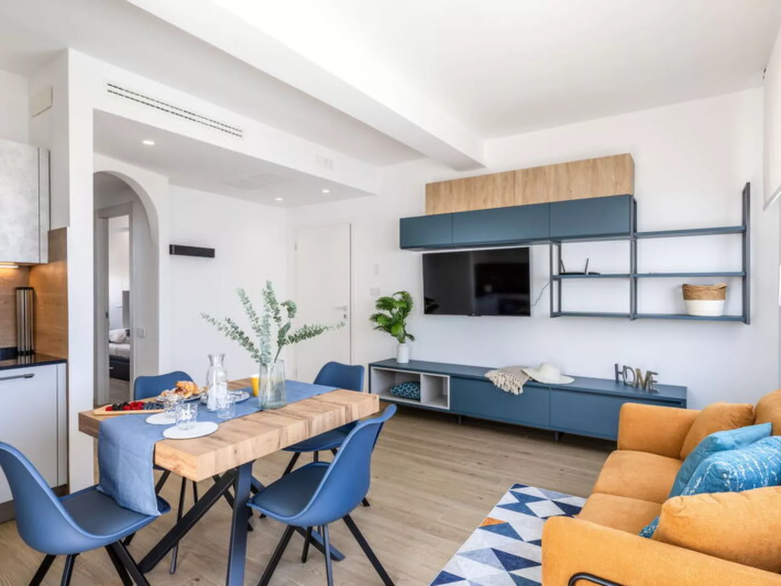 Brezza Costa Conero - Binnen