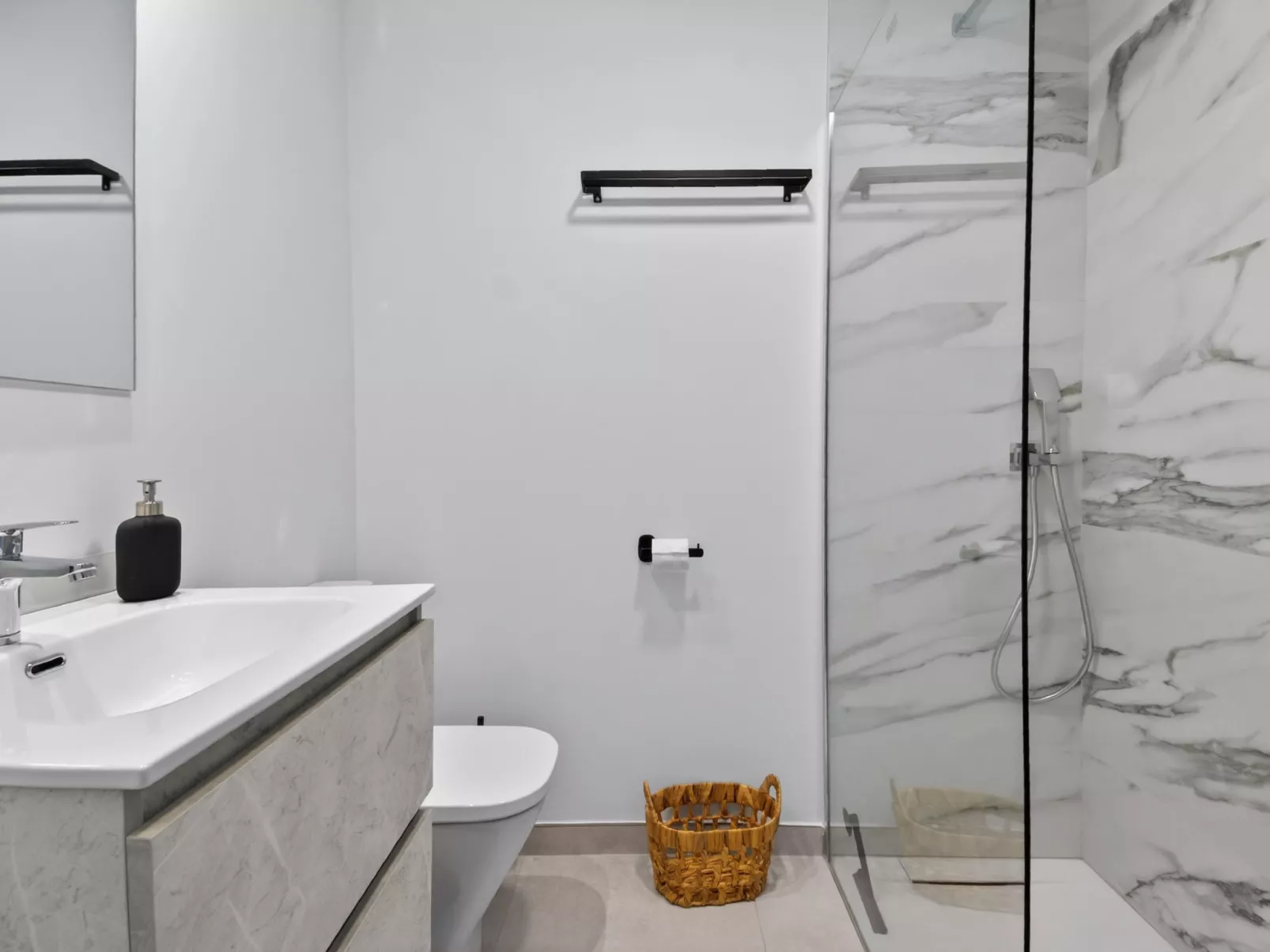 Residencial Marina Garden - Binnen