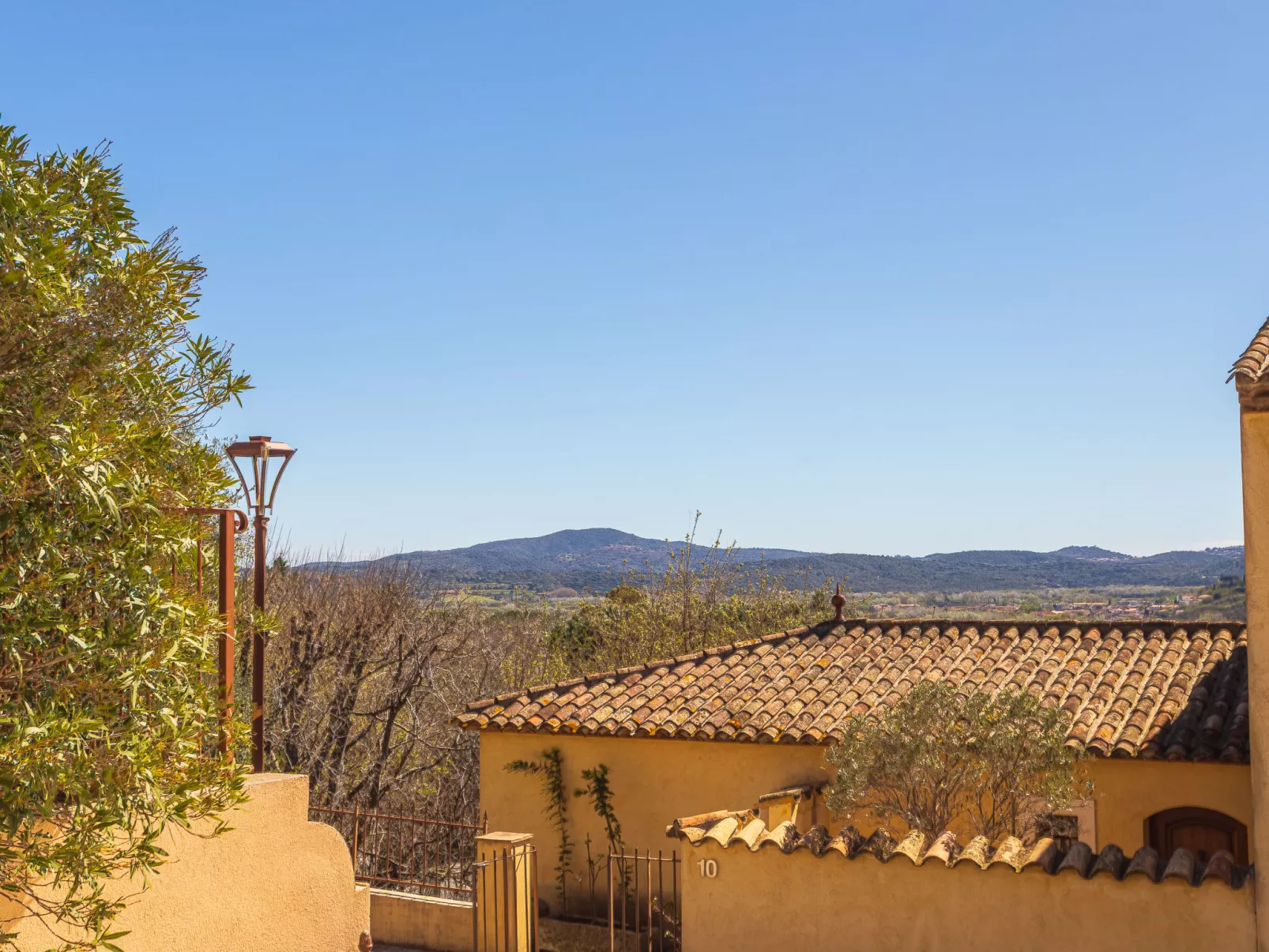 Les Migraniers 2 - Buiten