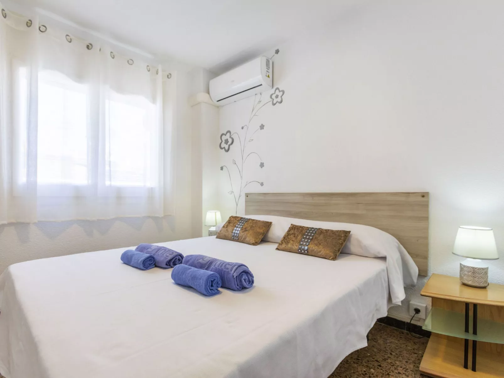 Mi Capricho - Binnen