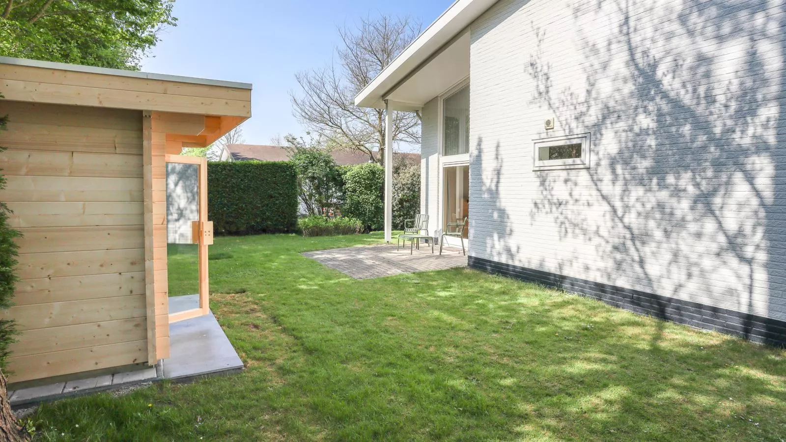 Zilte Iep - Tuinen zomer