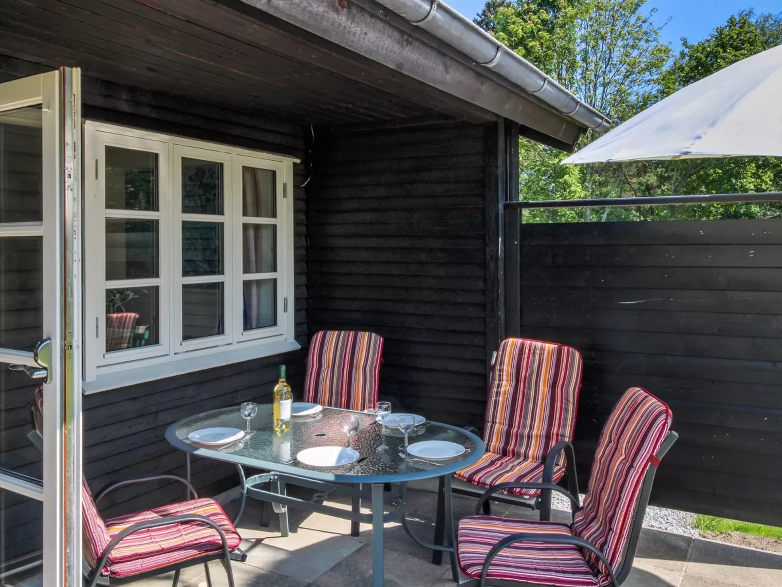 "Ingalise" - 500m from the sea - Buiten