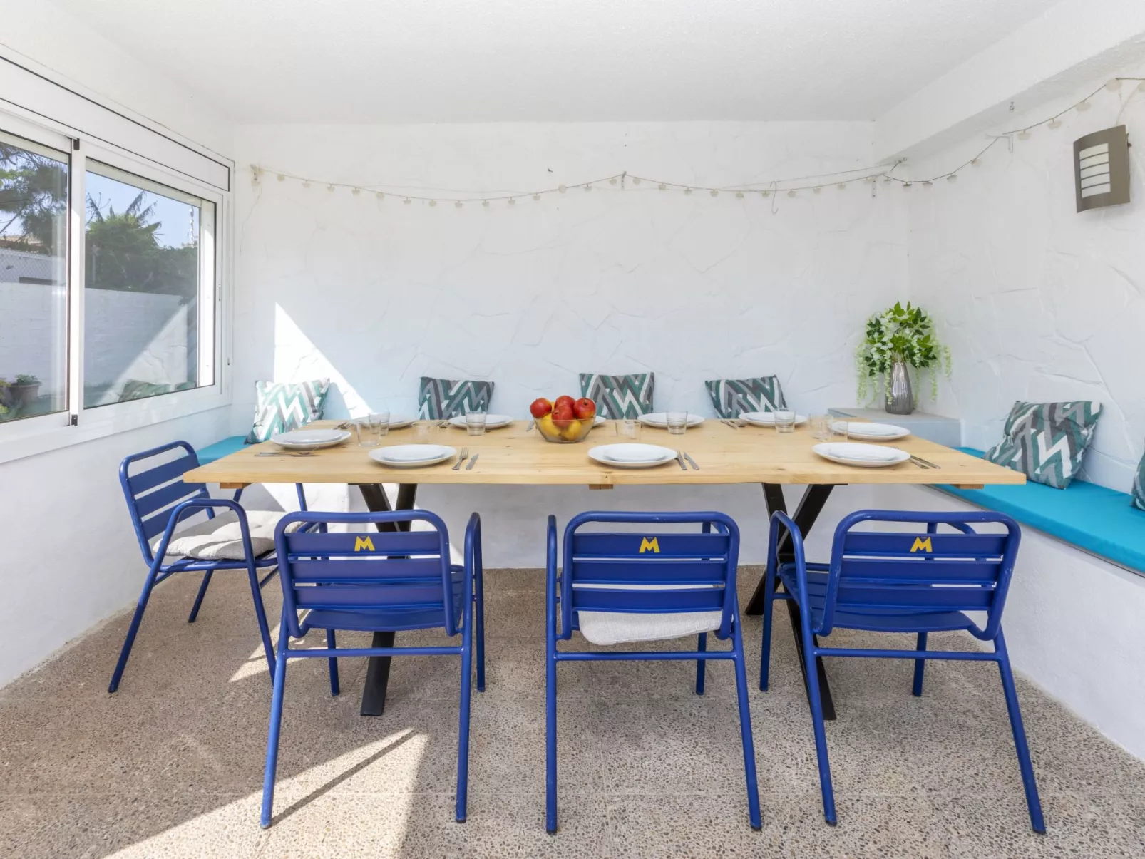 Mi Capricho - Buiten