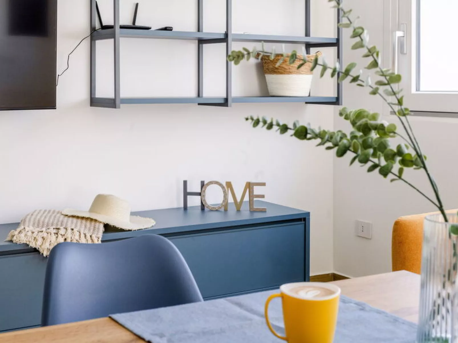 Brezza Costa Conero - Binnen