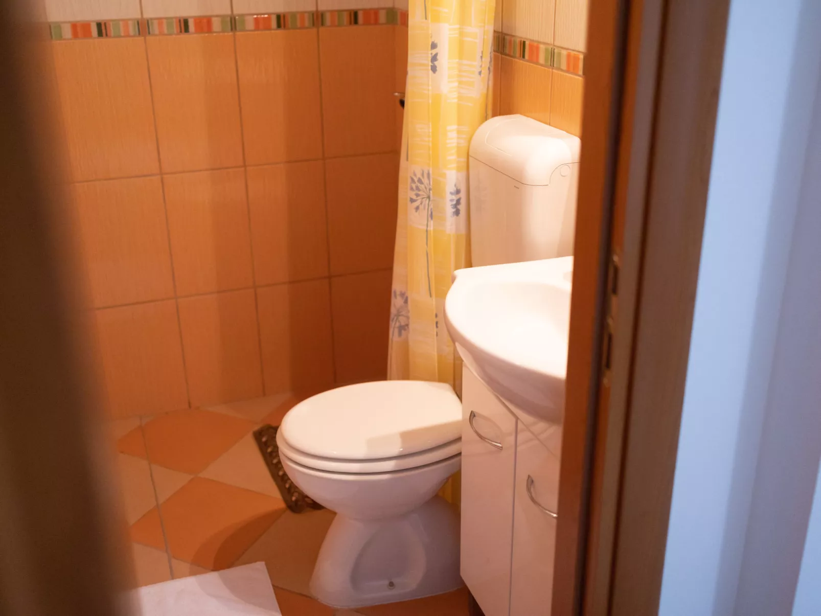 House King`s Hill - Binnen