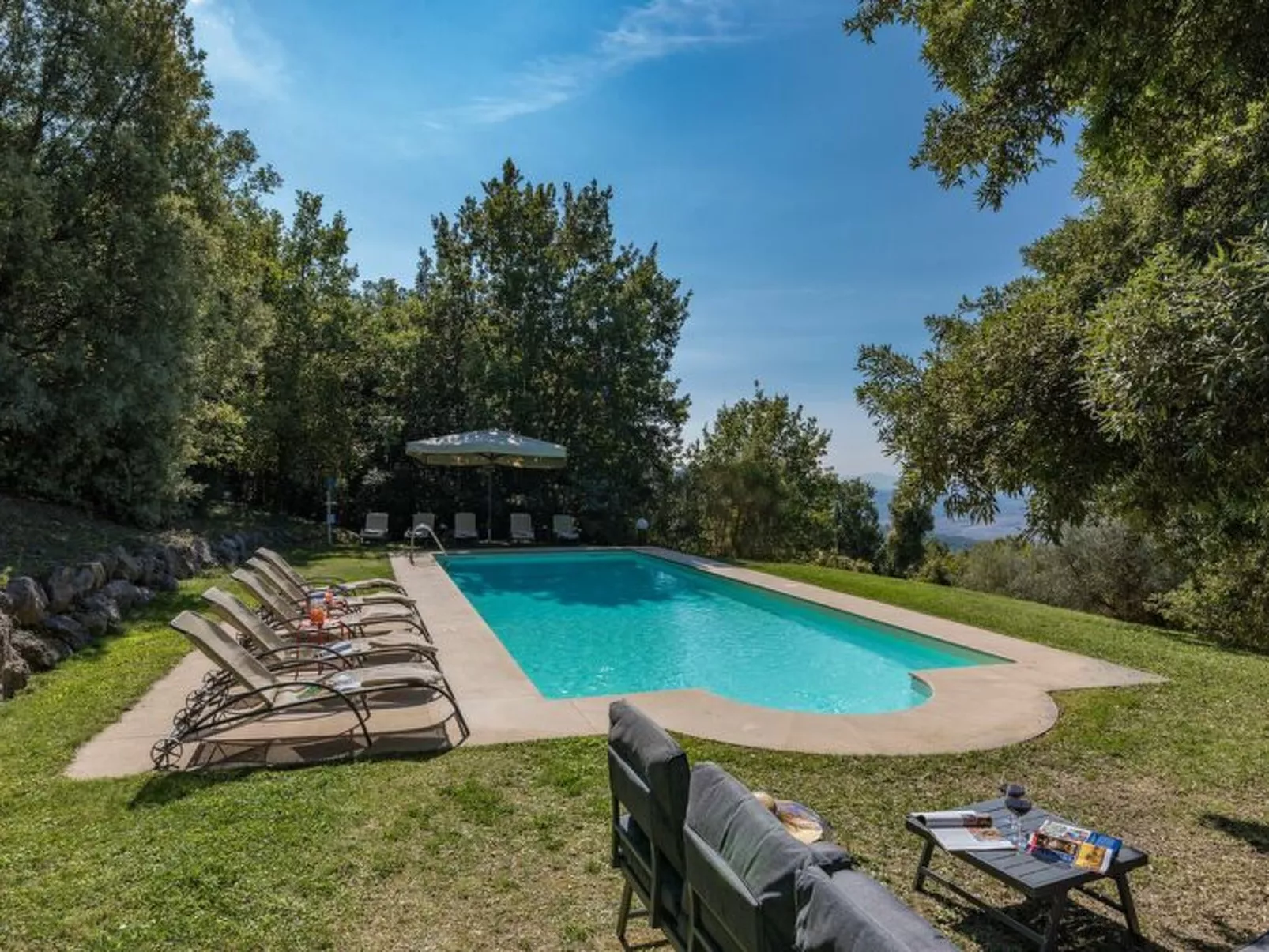 Villa Linchiano - Binnen