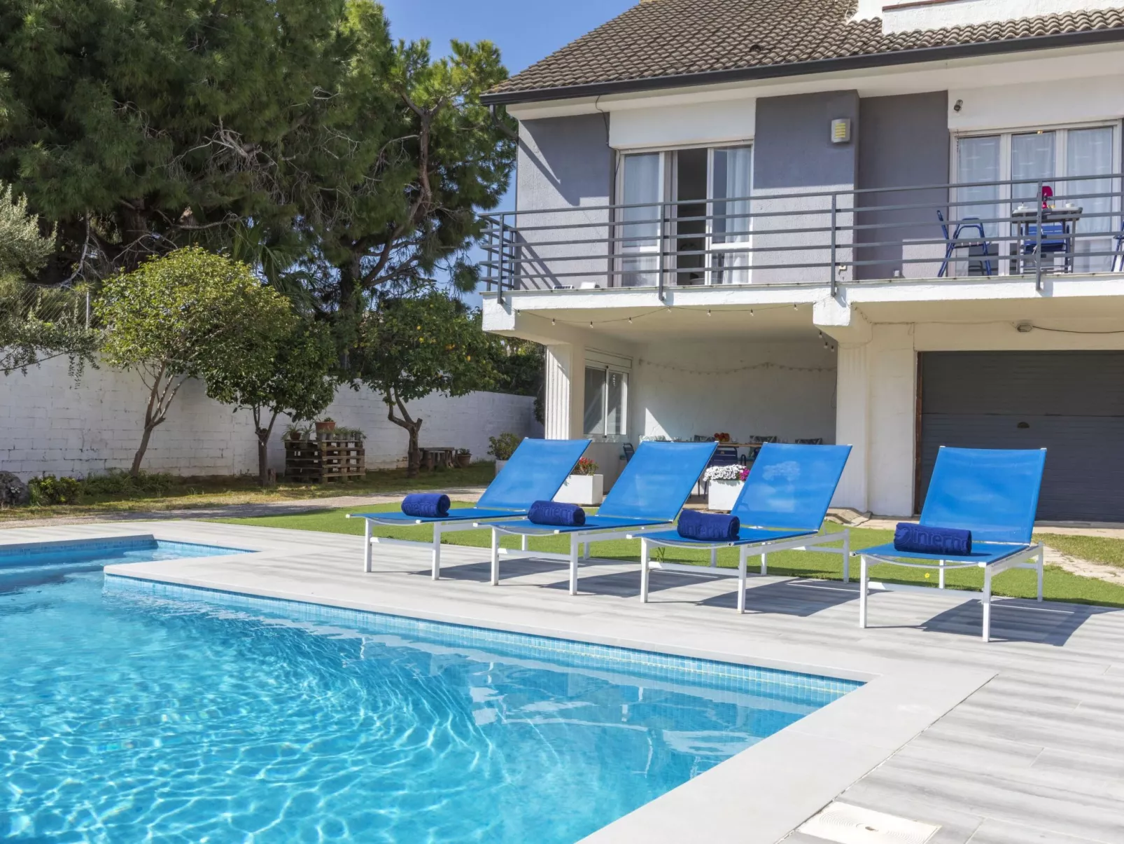 Mi Capricho - Buiten