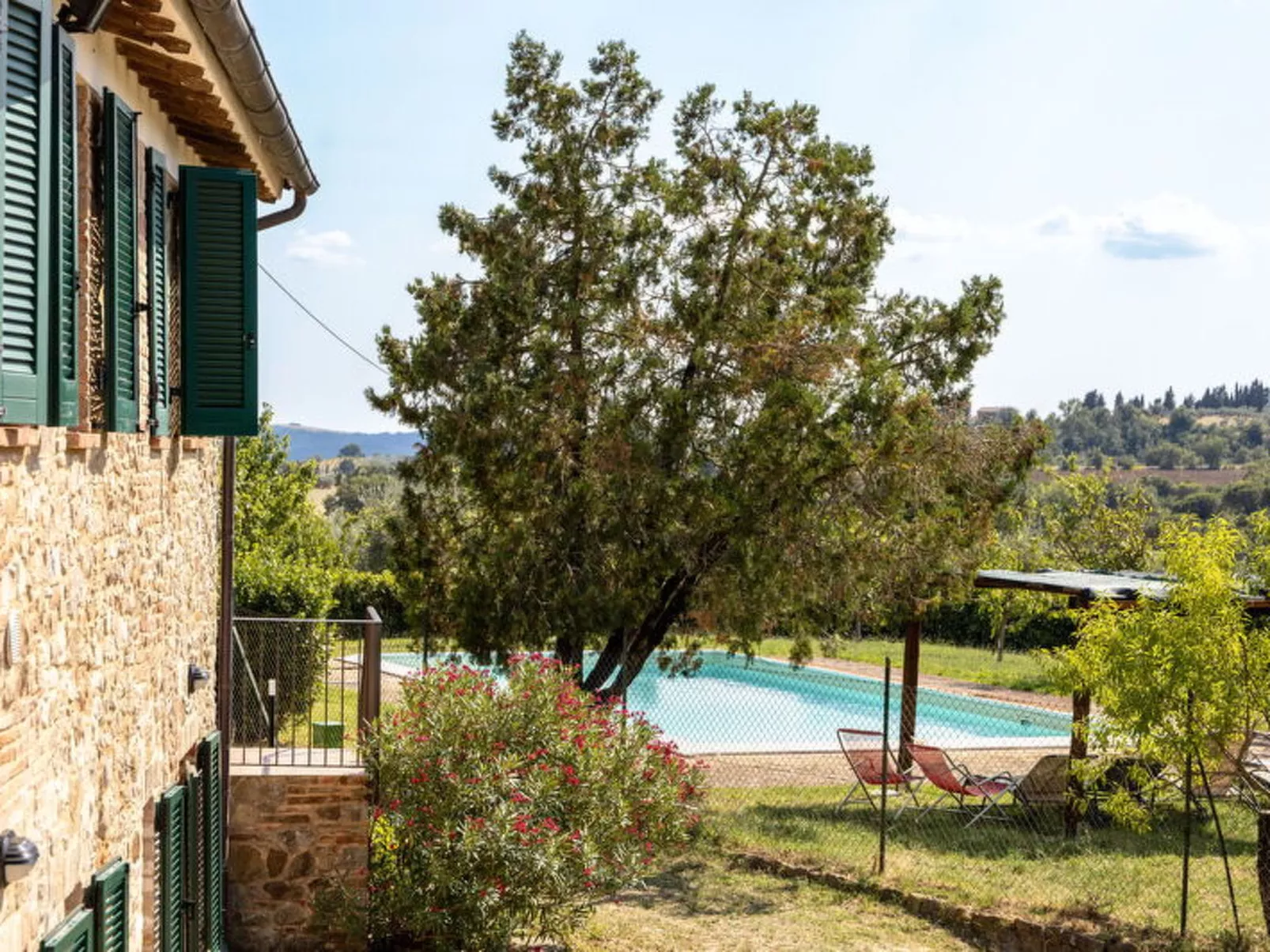 Il Pino Apartment - Buiten