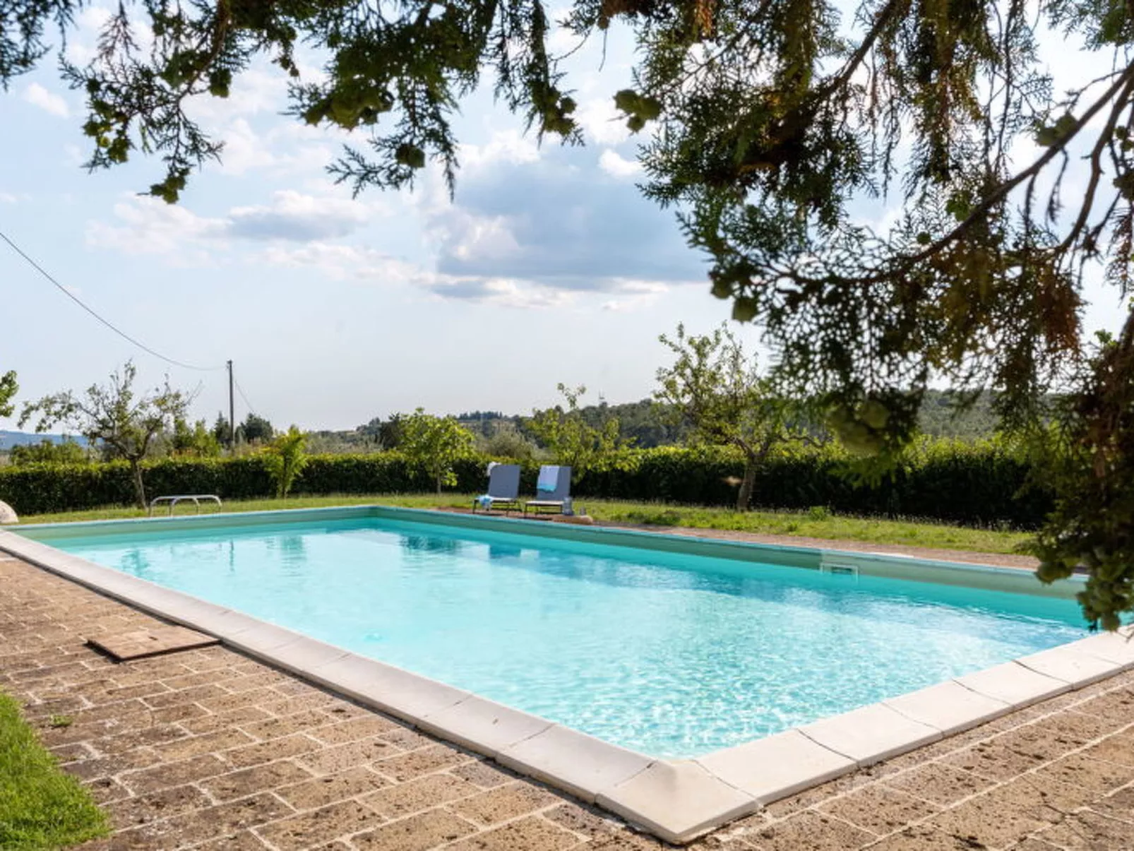 Il Pino Apartment - Buiten