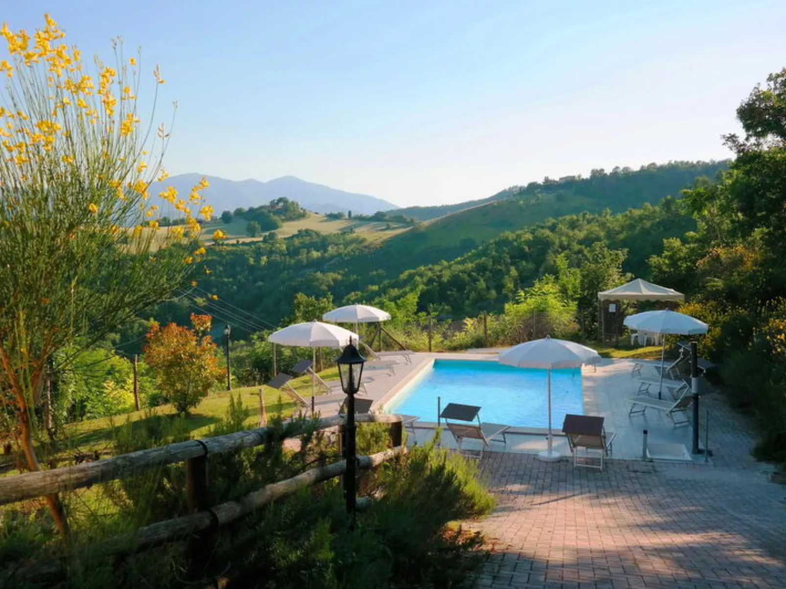 Villa Altavista - Buiten