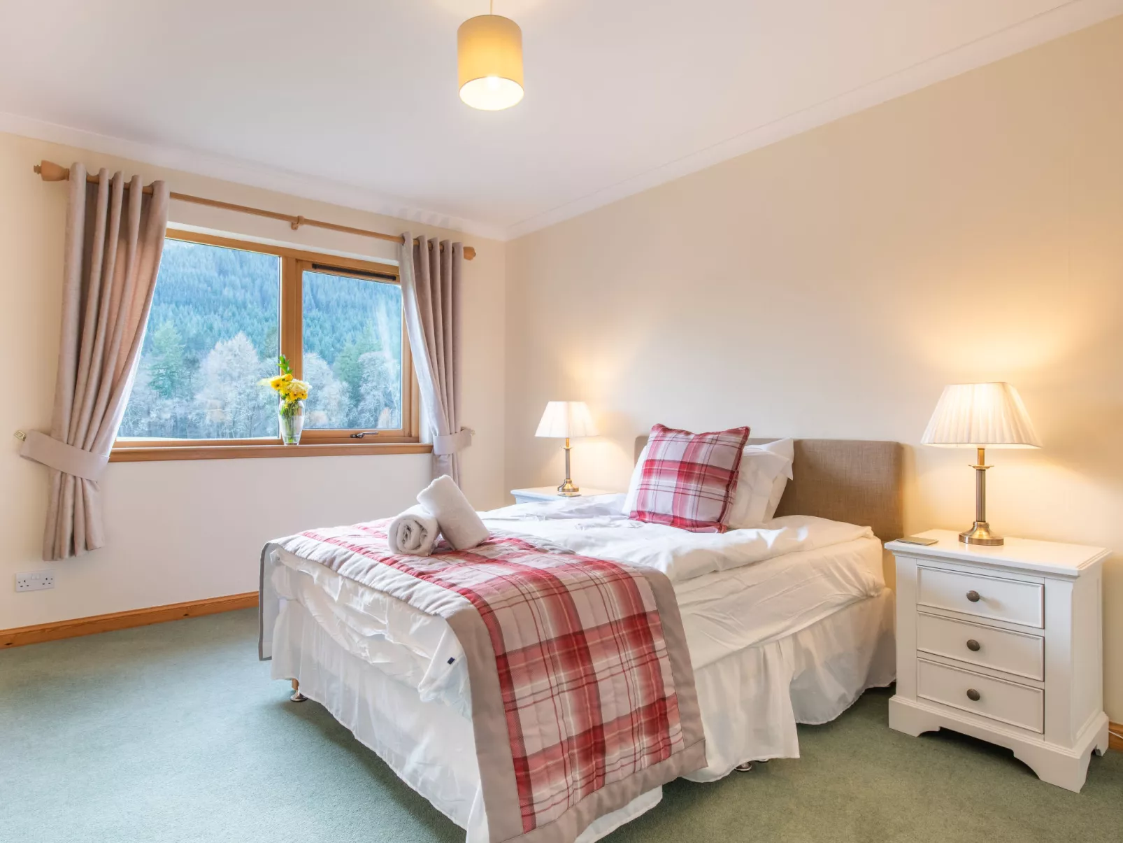 Glenmoriston Estate (2 cottages) - Binnen