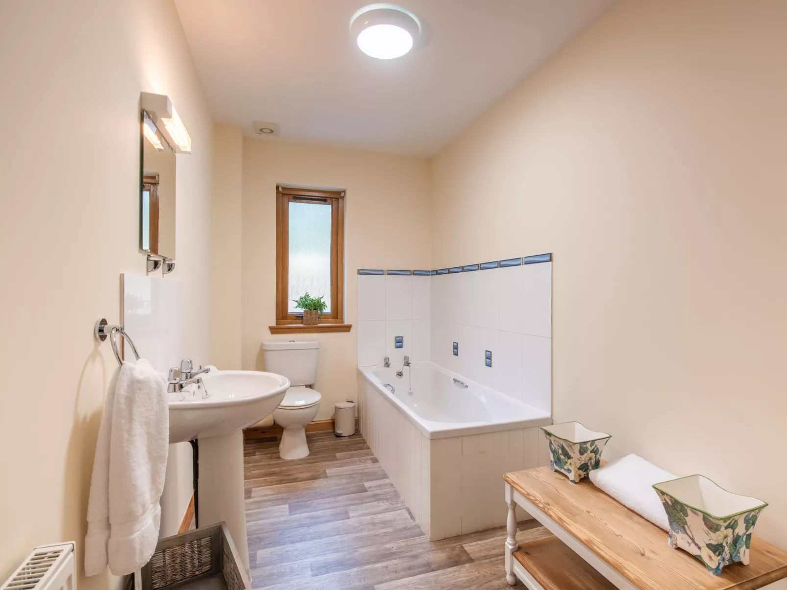 Glenmoriston Estate (2 cottages) - Binnen