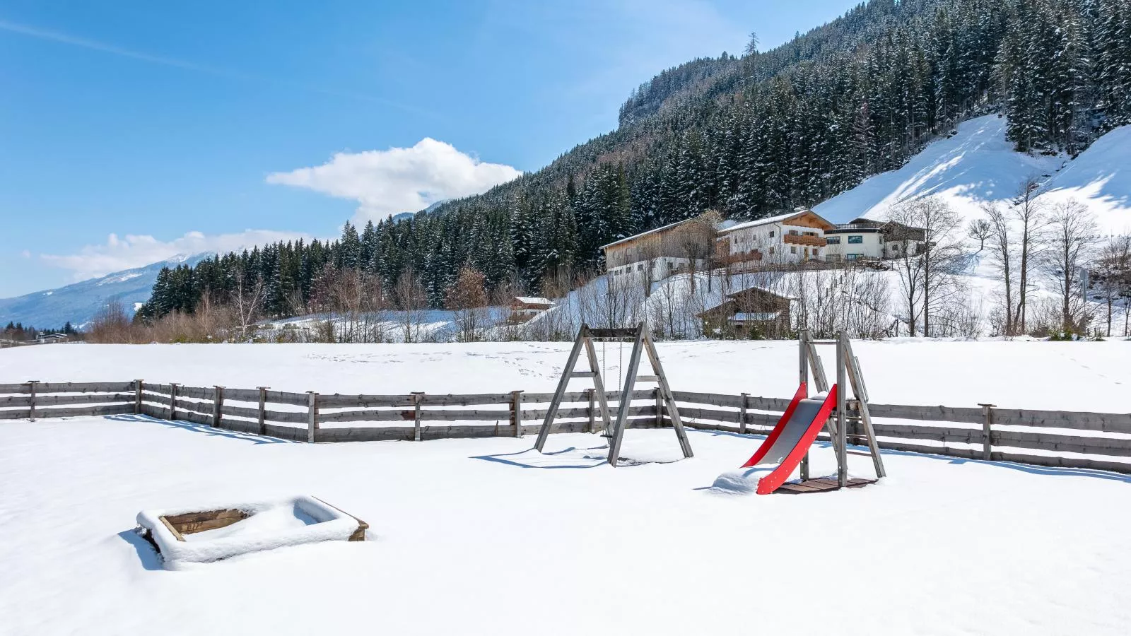 Pinzgau Lodge 2B - Parkfaciliteiten