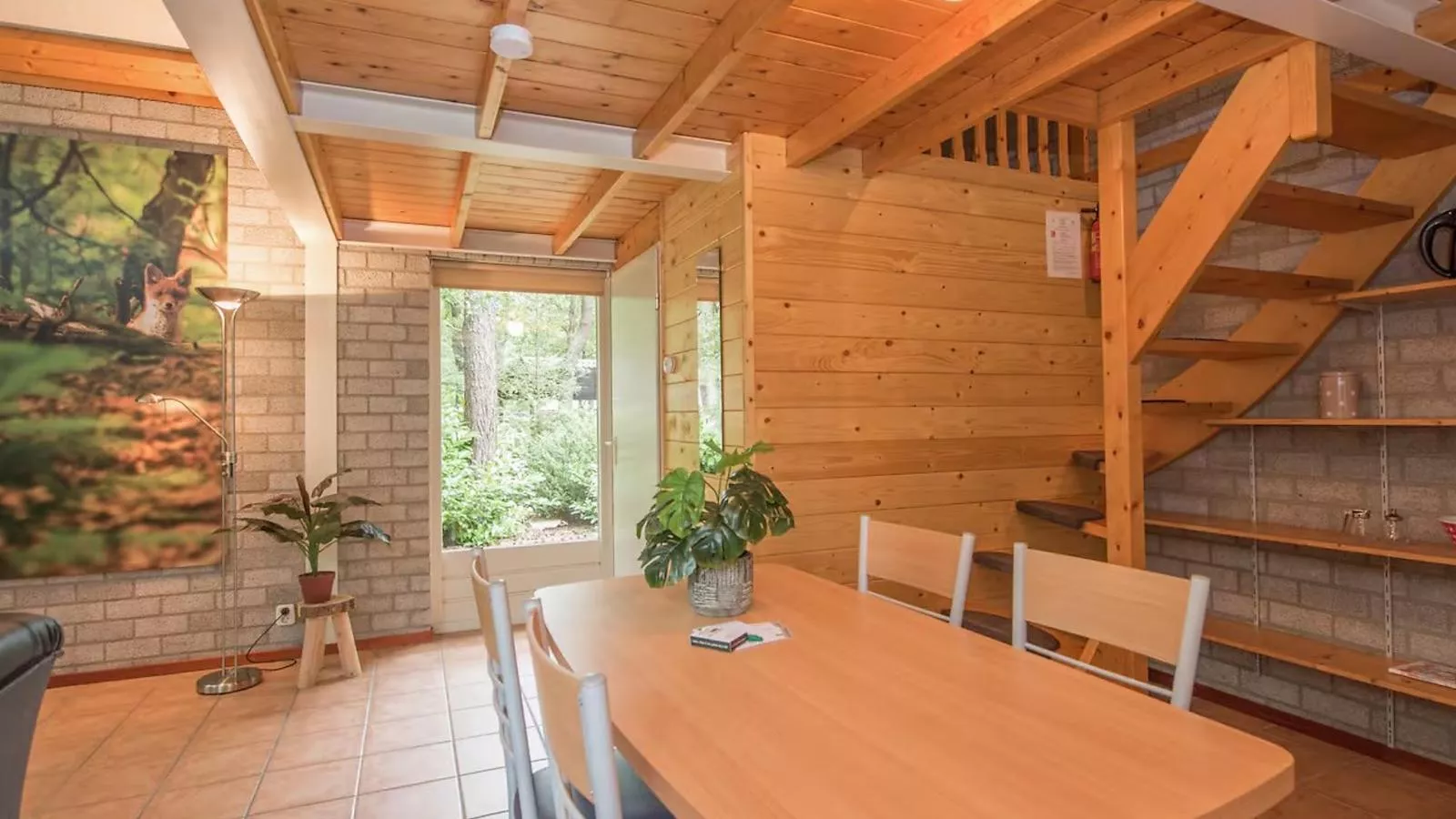 De Uitkijk - Eetkamer