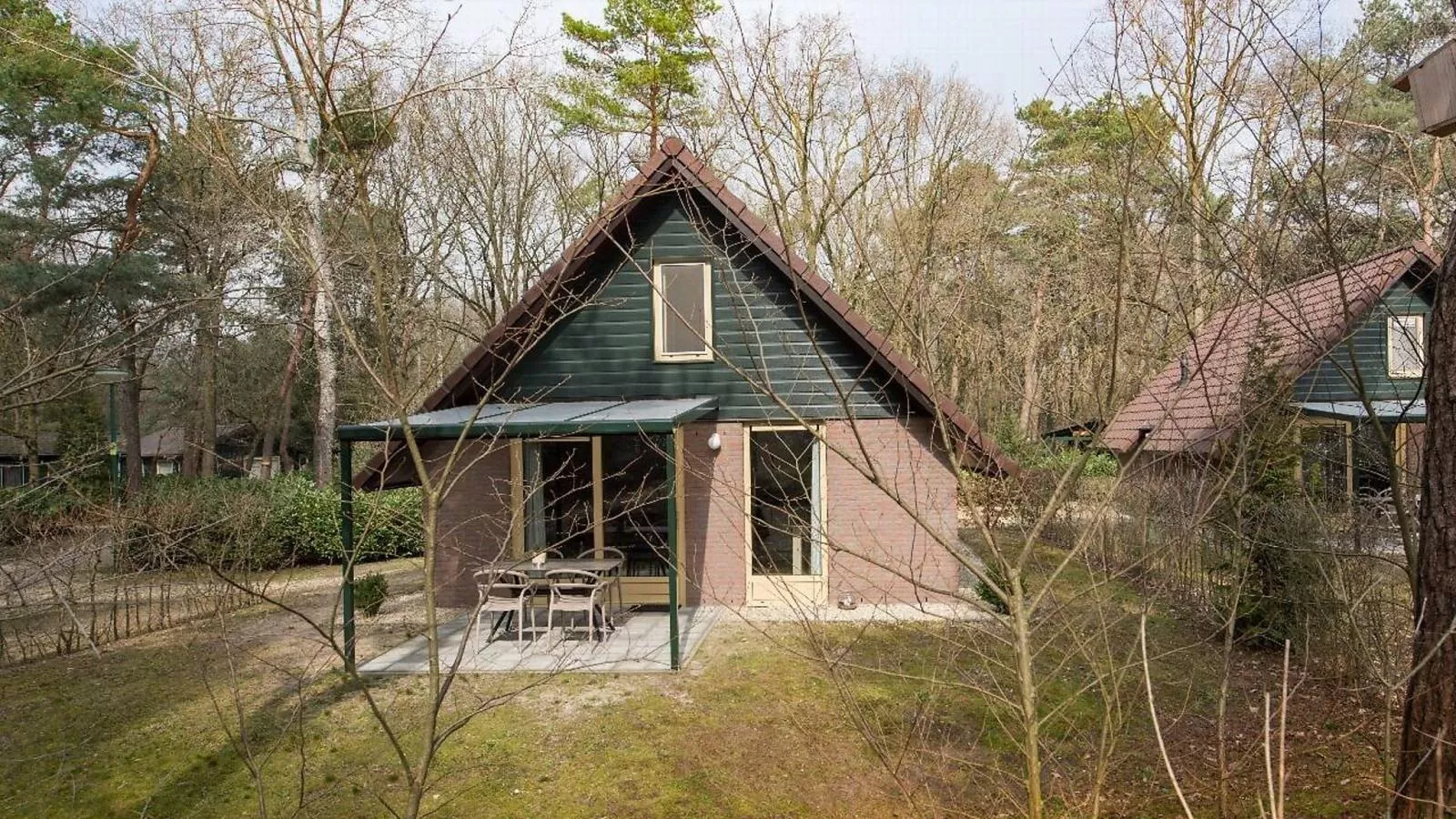 De Heischakel - Buitenkant zomer