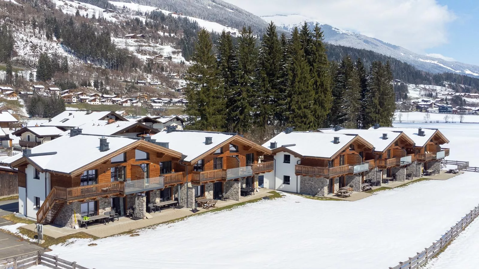 Pinzgau Lodge 1B - Exterieur winter