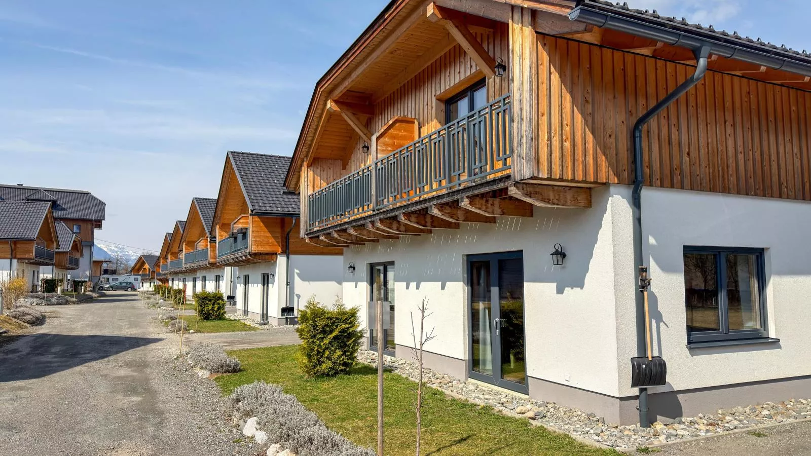 Rattendorf 13B - Buitenkant zomer