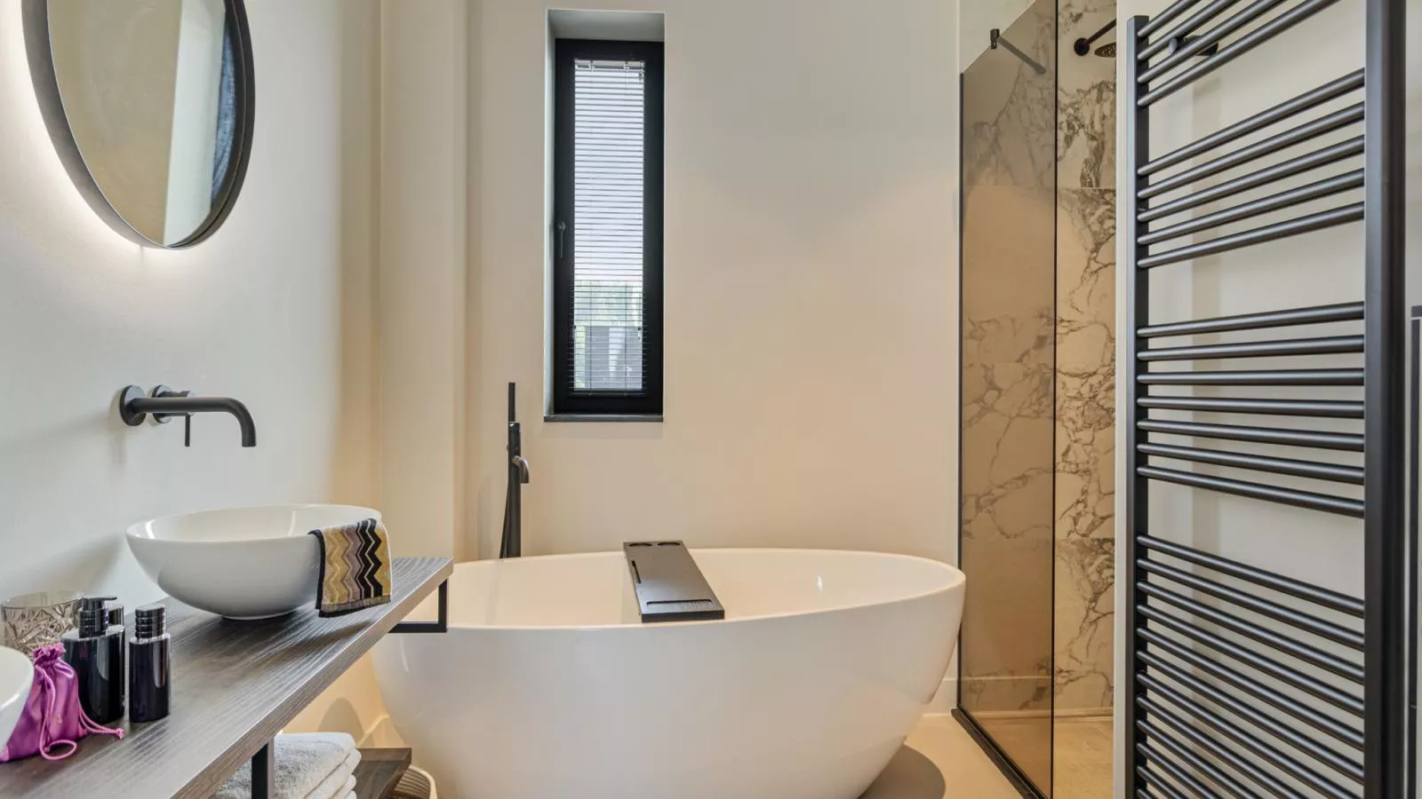 Zilte Watervilla - Badkamer