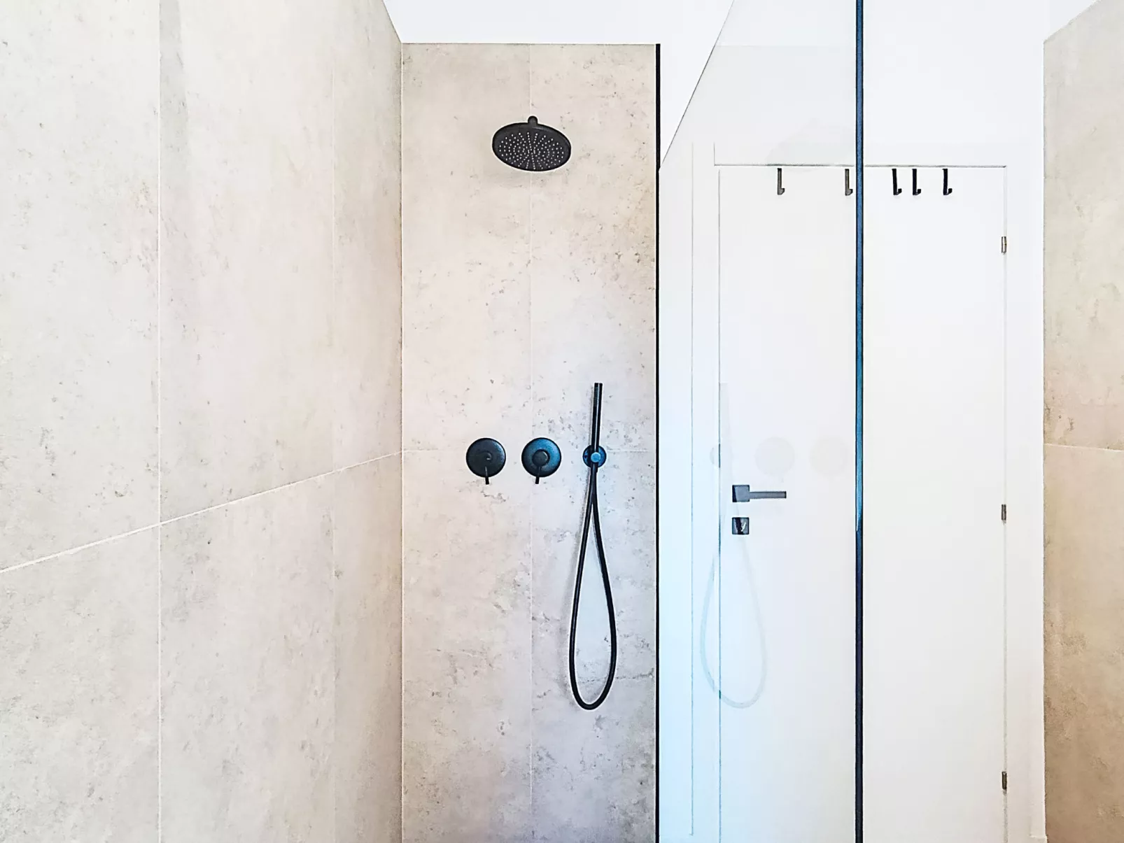 Family and Friends - Binnen