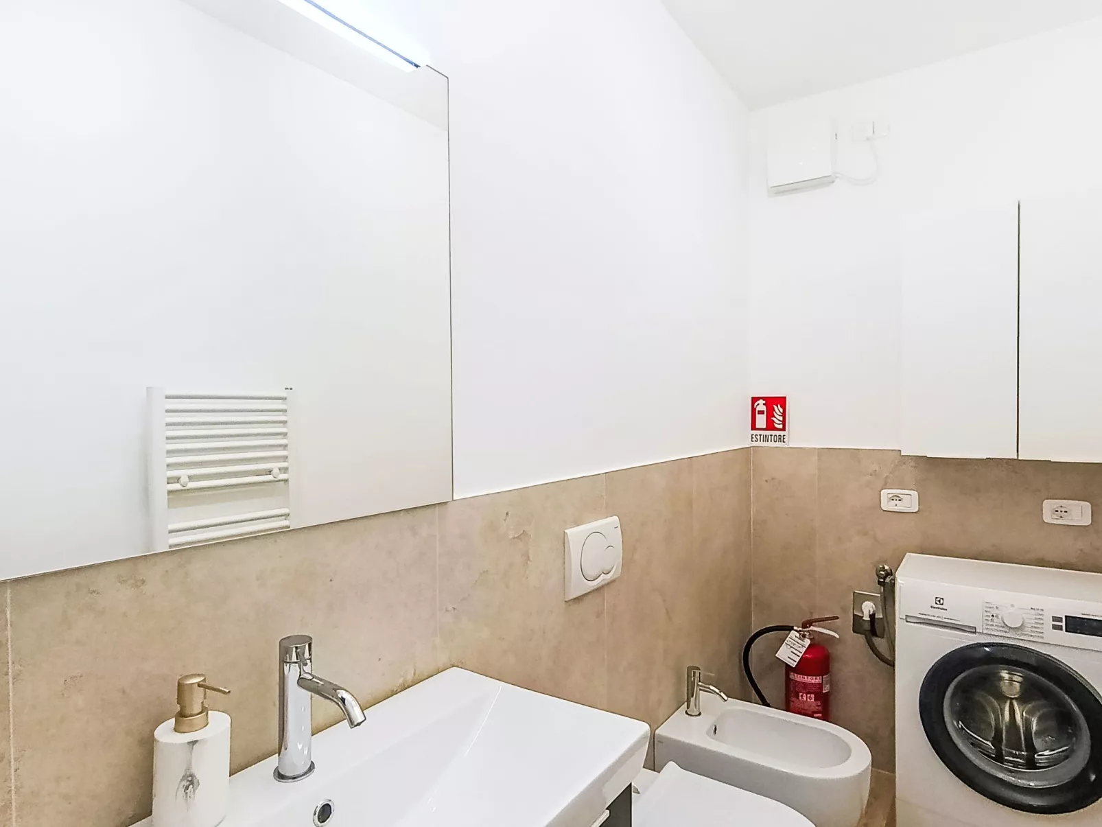 Family and Friends - Binnen