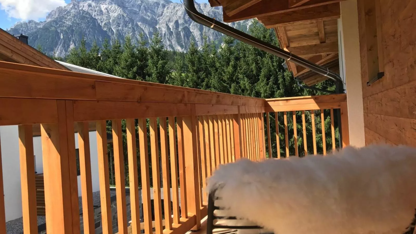 Schneeflocke Leogang-Terrasbalkon