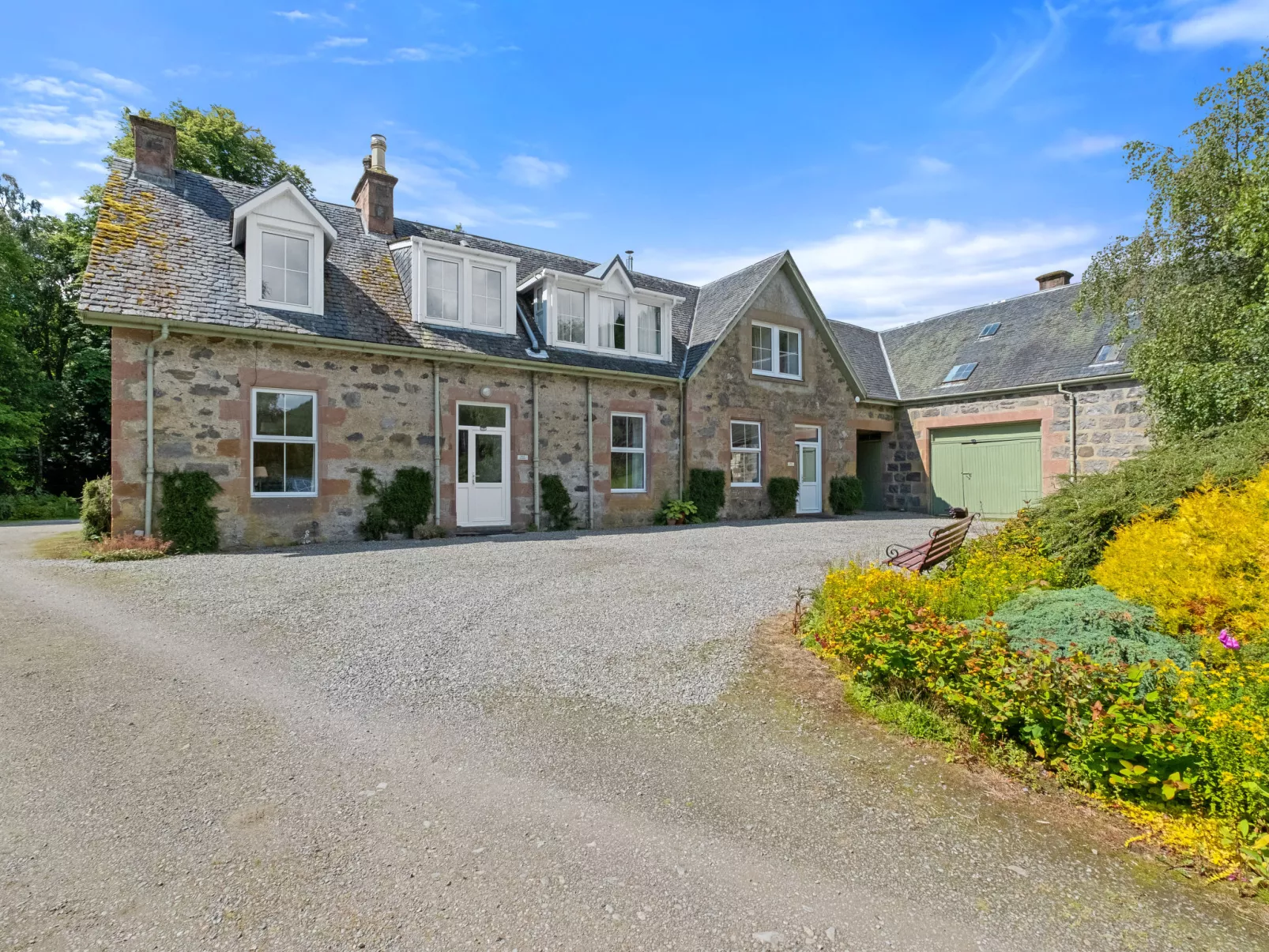 Old Stable & Dairy Combi