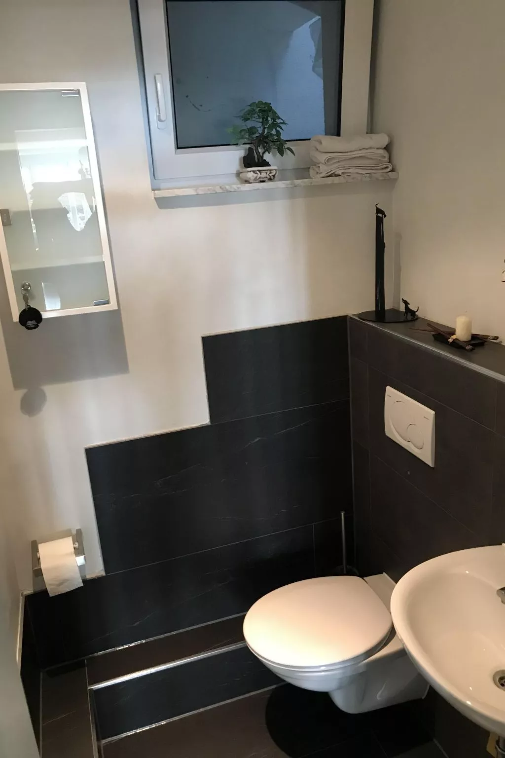 In bester Wohnlage mit traumhafter Sicht auf die Insel Mainau - Binnen